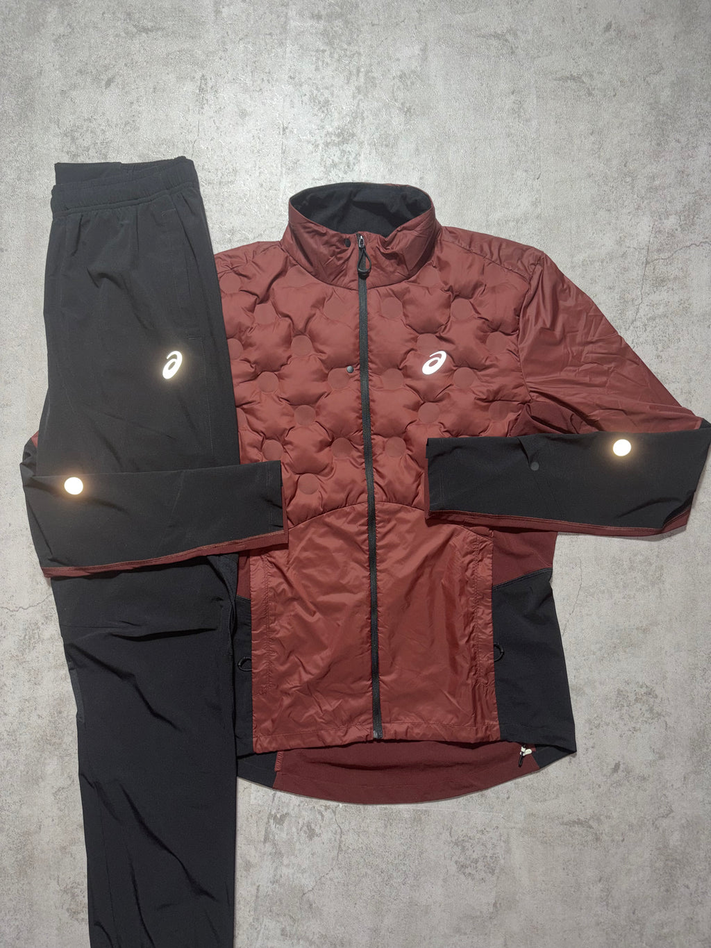 Asics Road Padded Jacket and Core Joggers Set