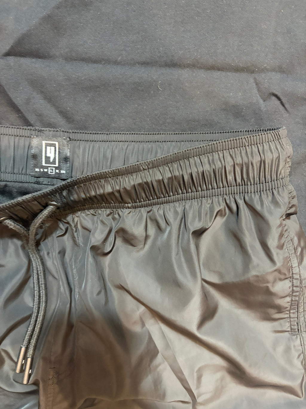 Yelir World Swim Shorts Set