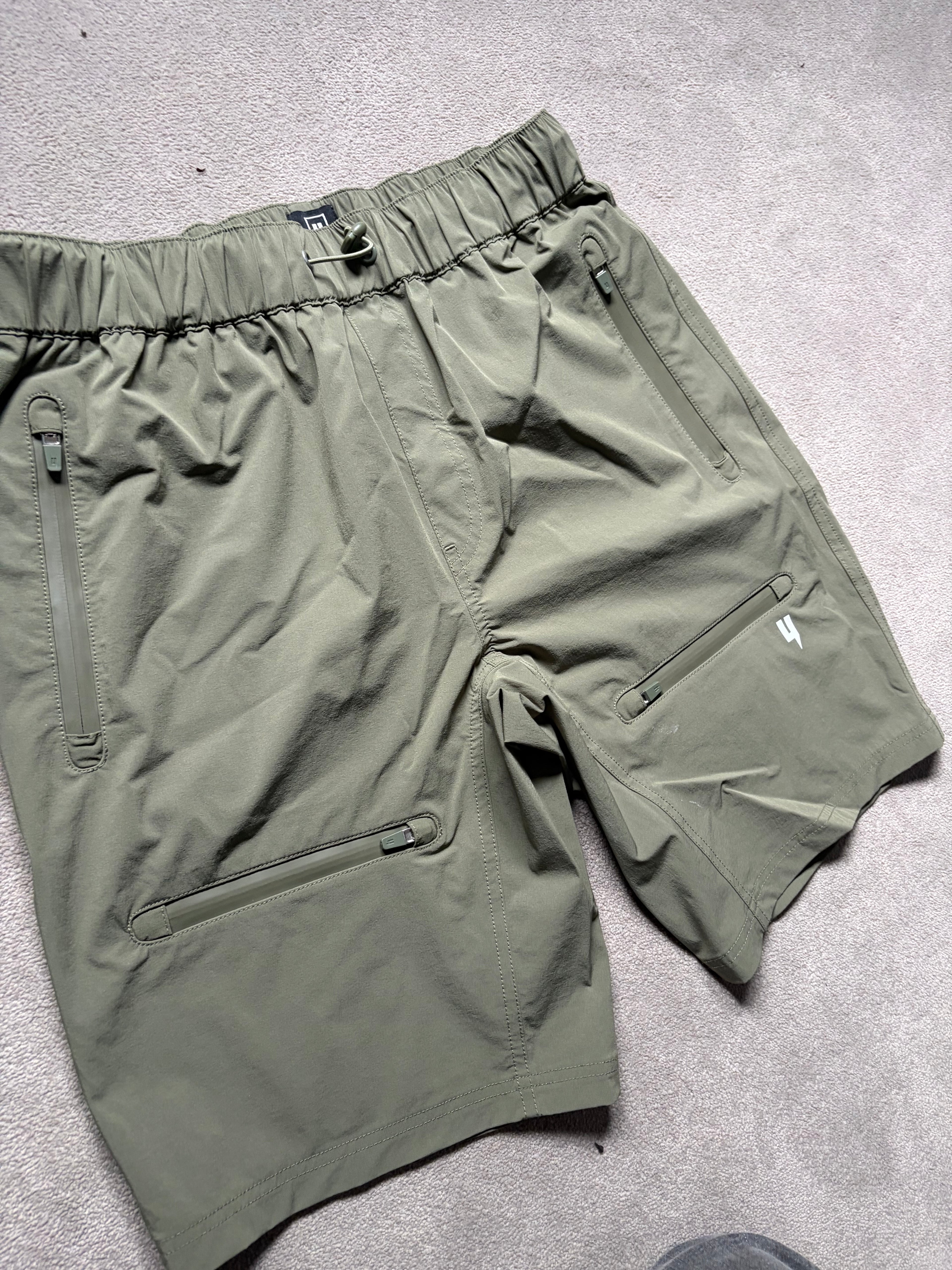 Yelir World Tech Combat Shorts