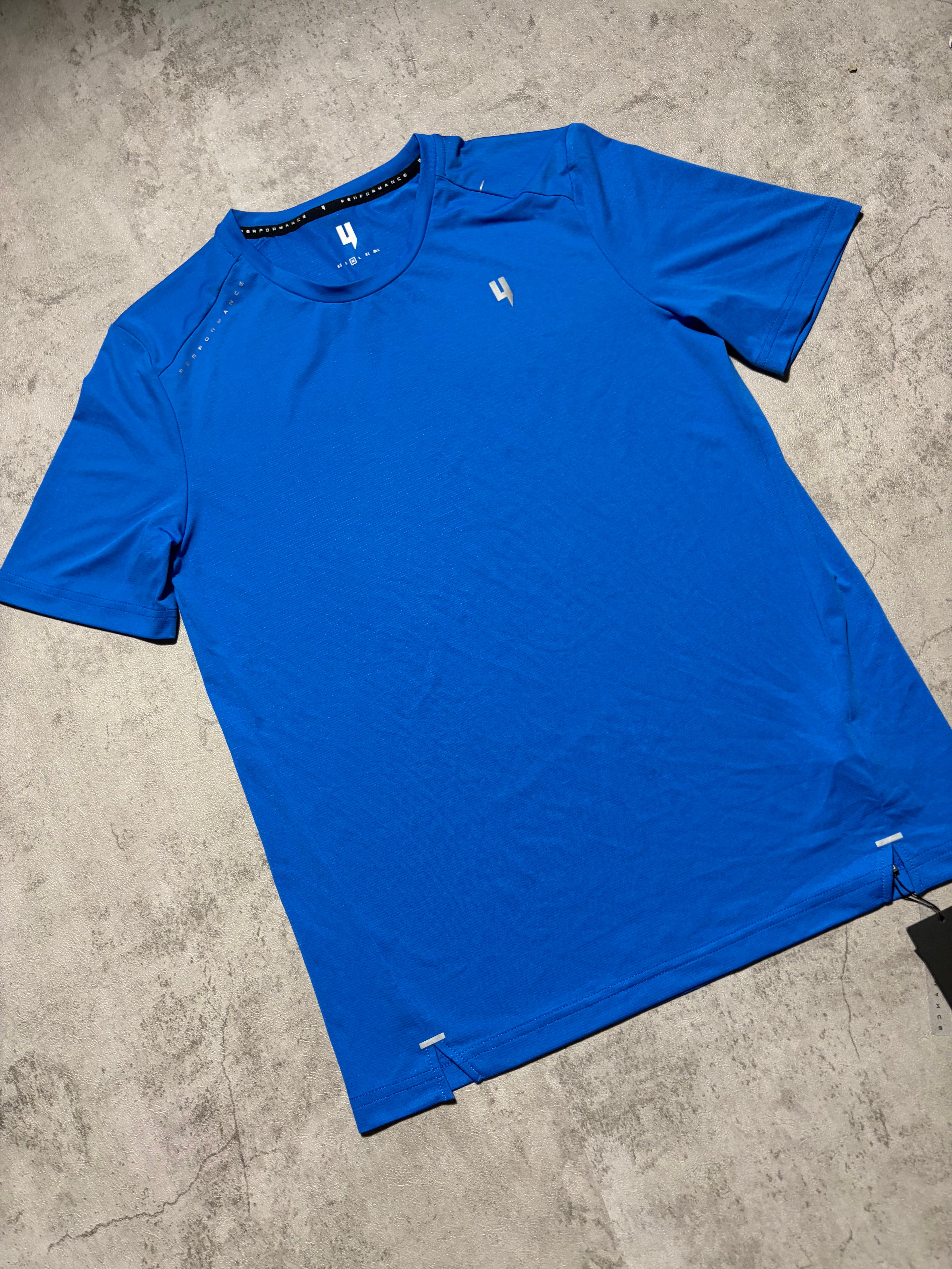 Yelir World Performance Tshirt