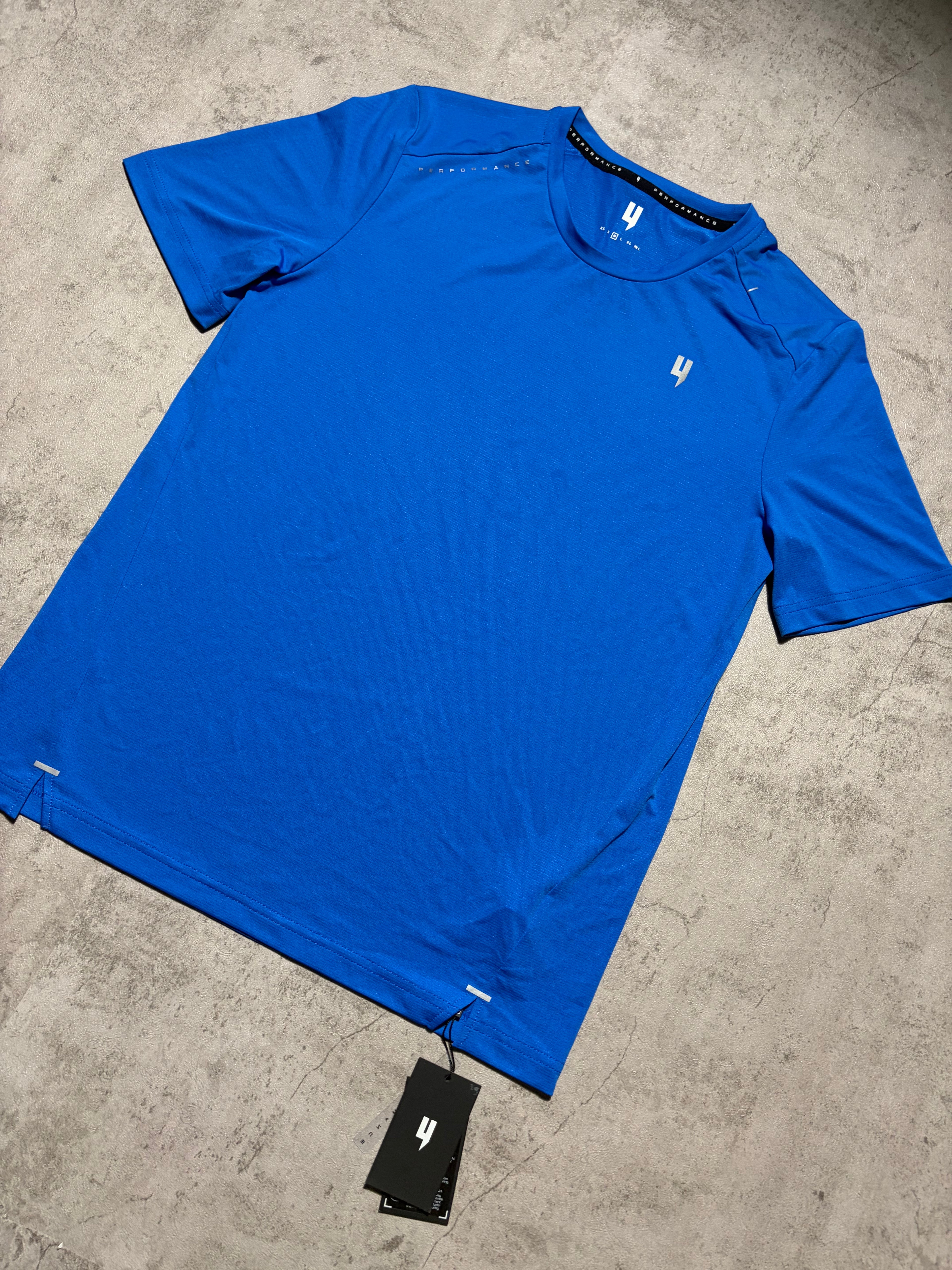 Yelir World Performance Tshirt