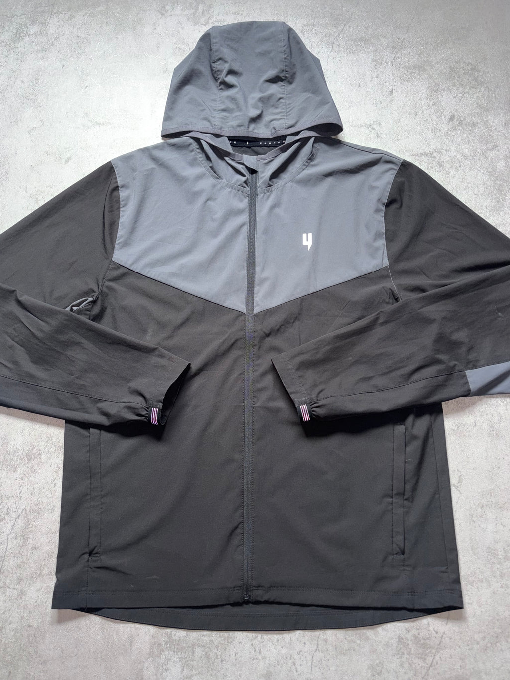 Yelir World Performance Tracksuit Grey Black