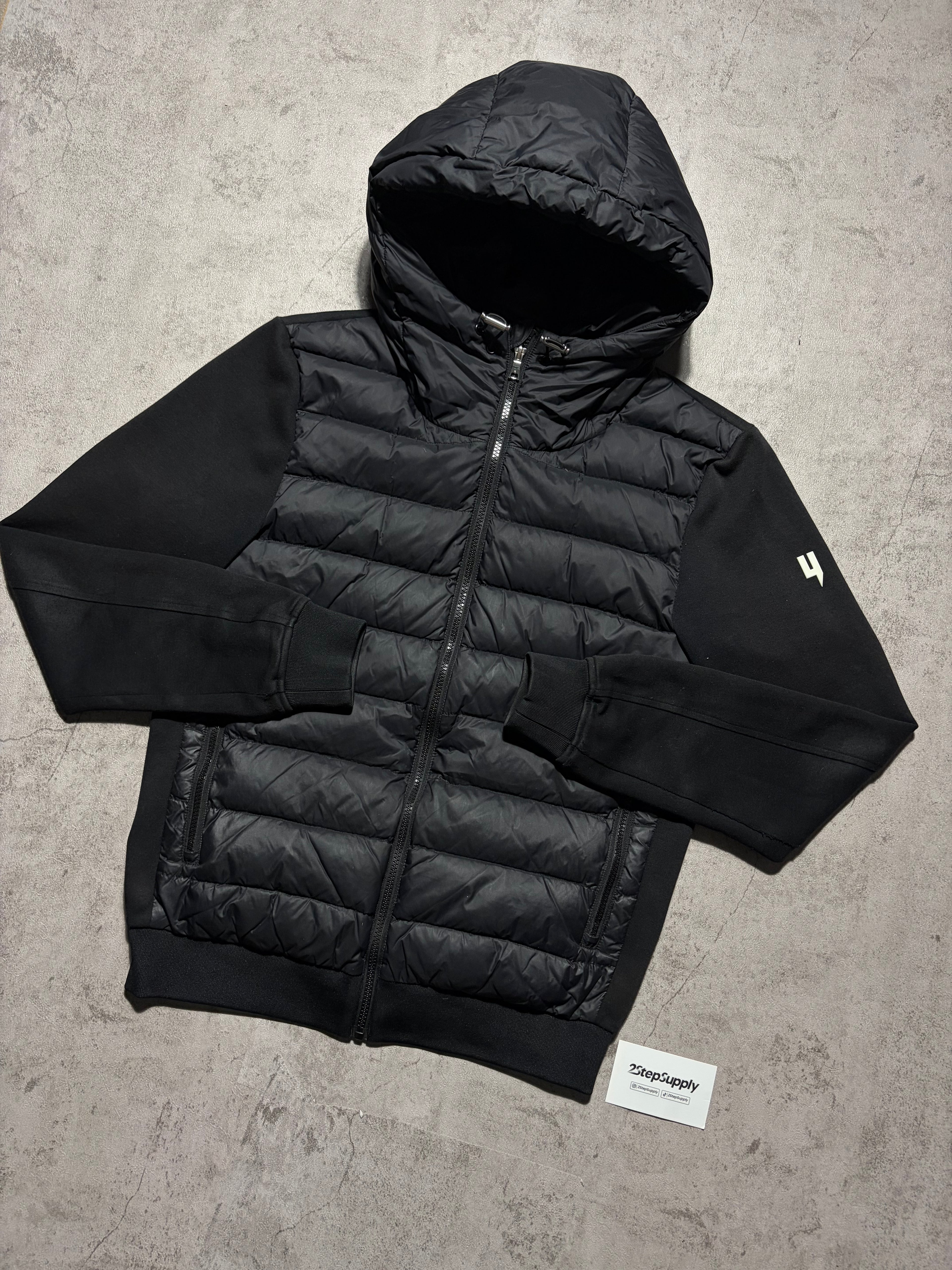 Yelir Panel Jacket Black
