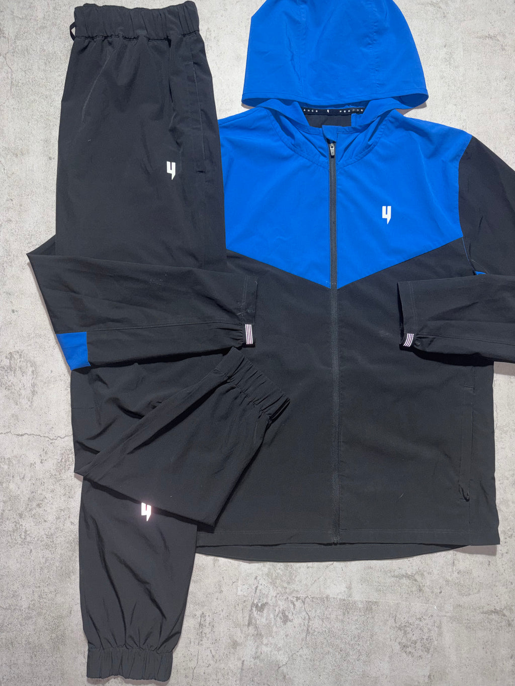 Yelir World Performance Tracksuit