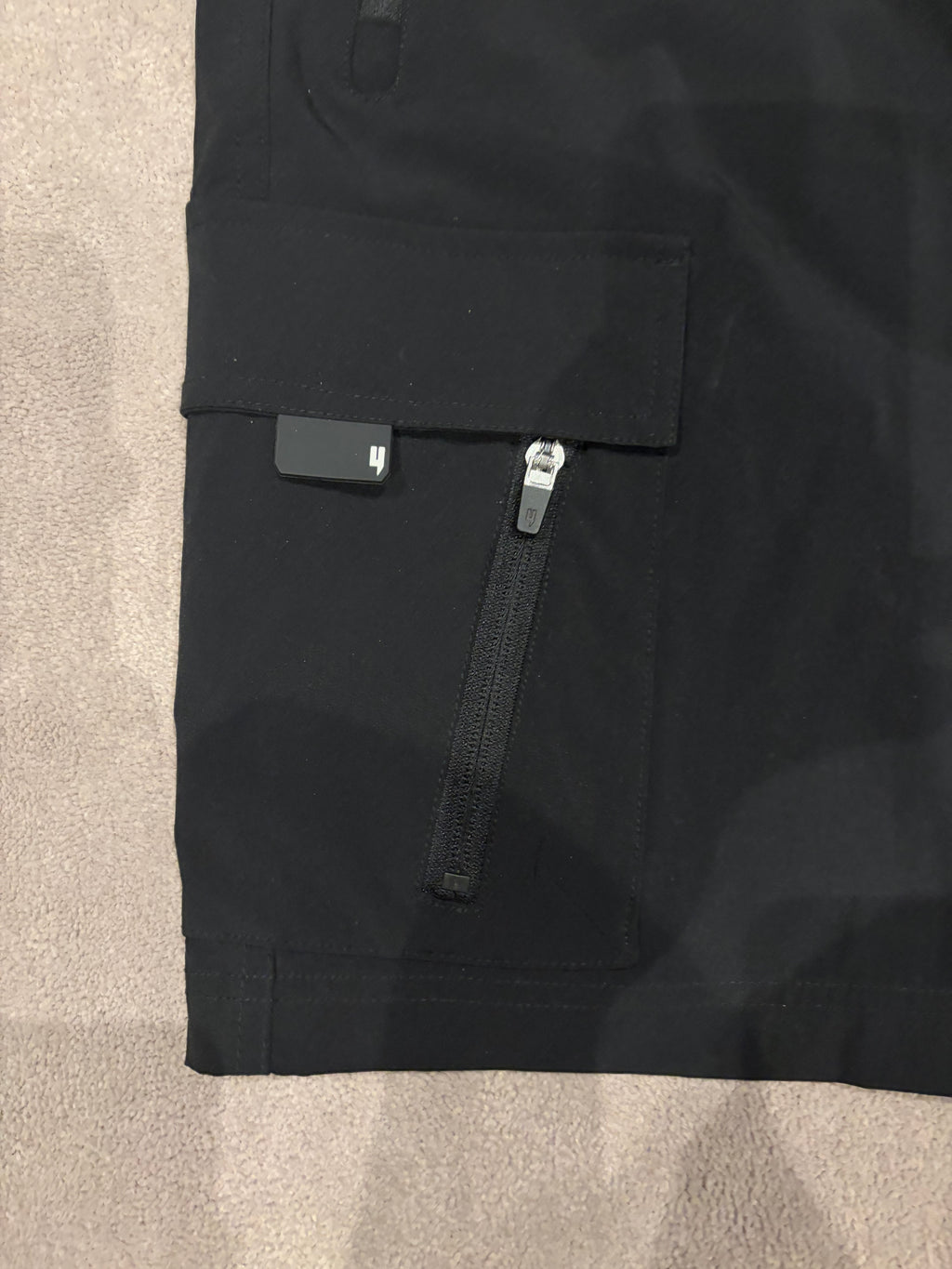 Yelir World Tech Shorts