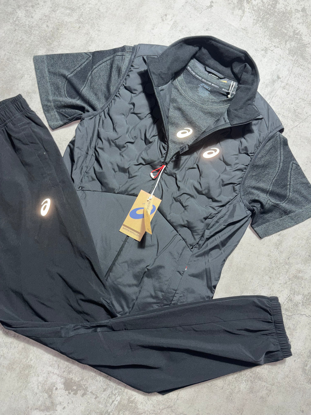 Asics Seamless 3 Piece Gilet Set