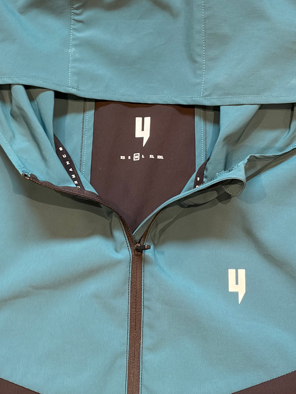 Yelir World 3 Piece Performance Set