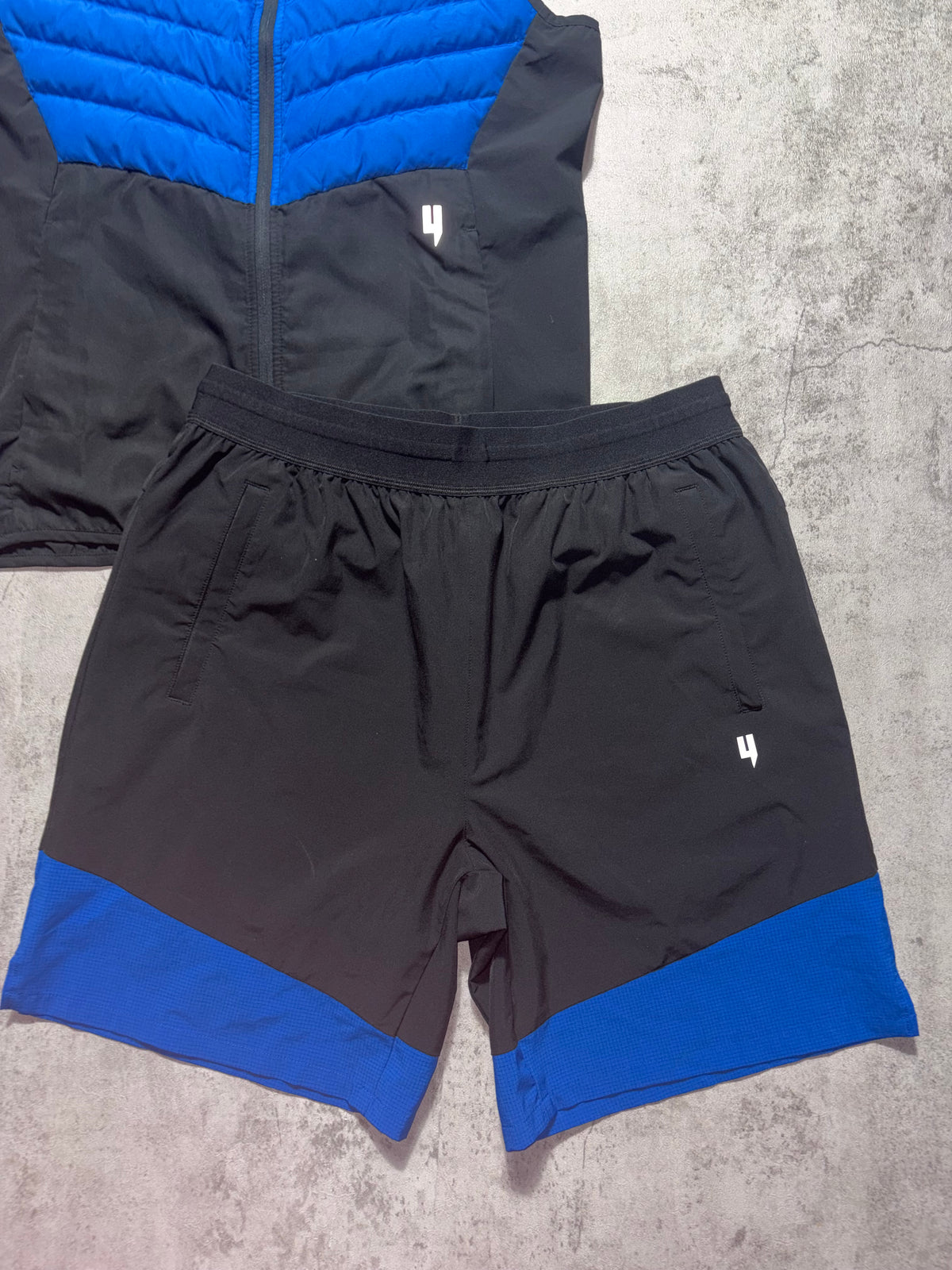 Yelir World Performance Gilet Set Medium