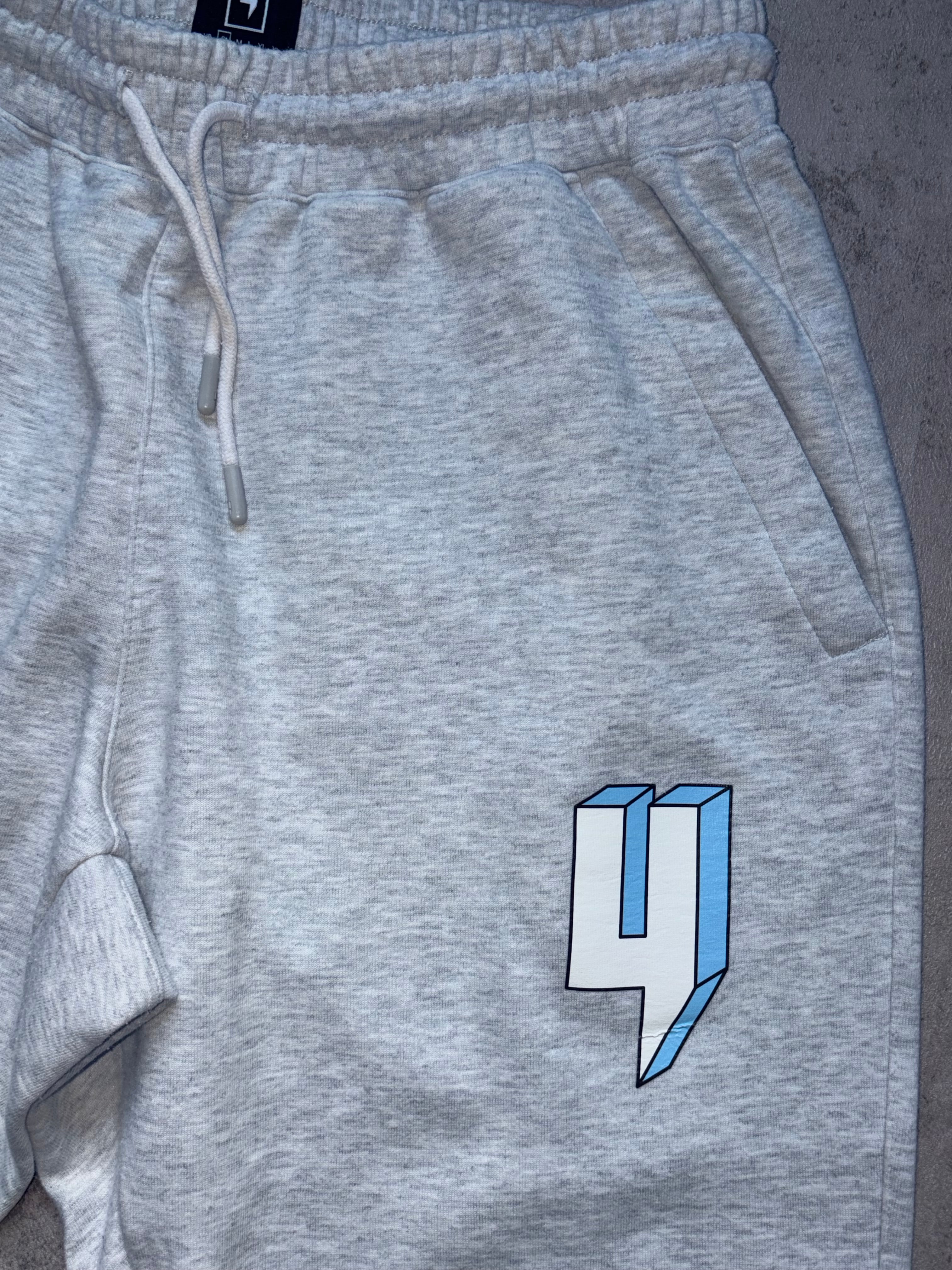 Yelir World Tracksuit Grey Blue