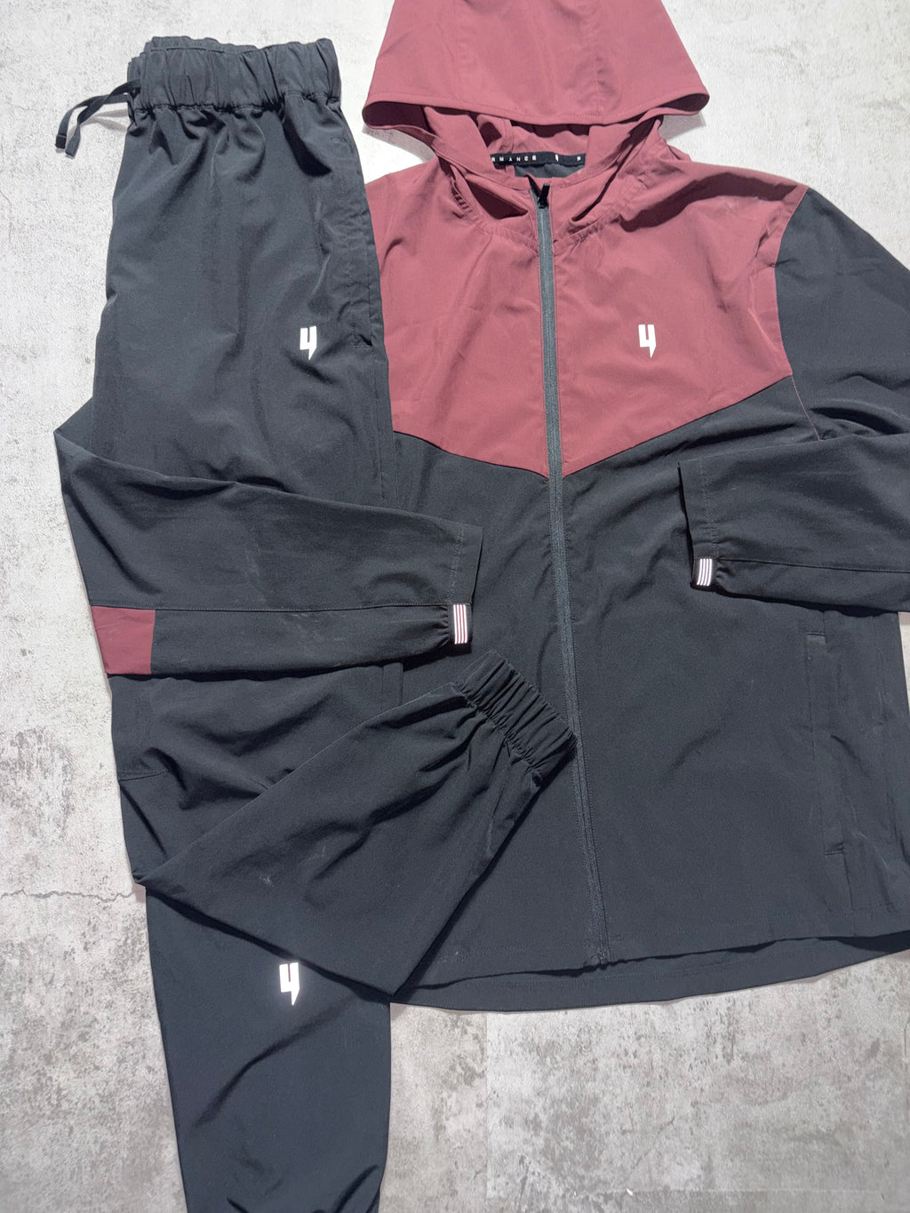 Yelir World Performance Tracksuit