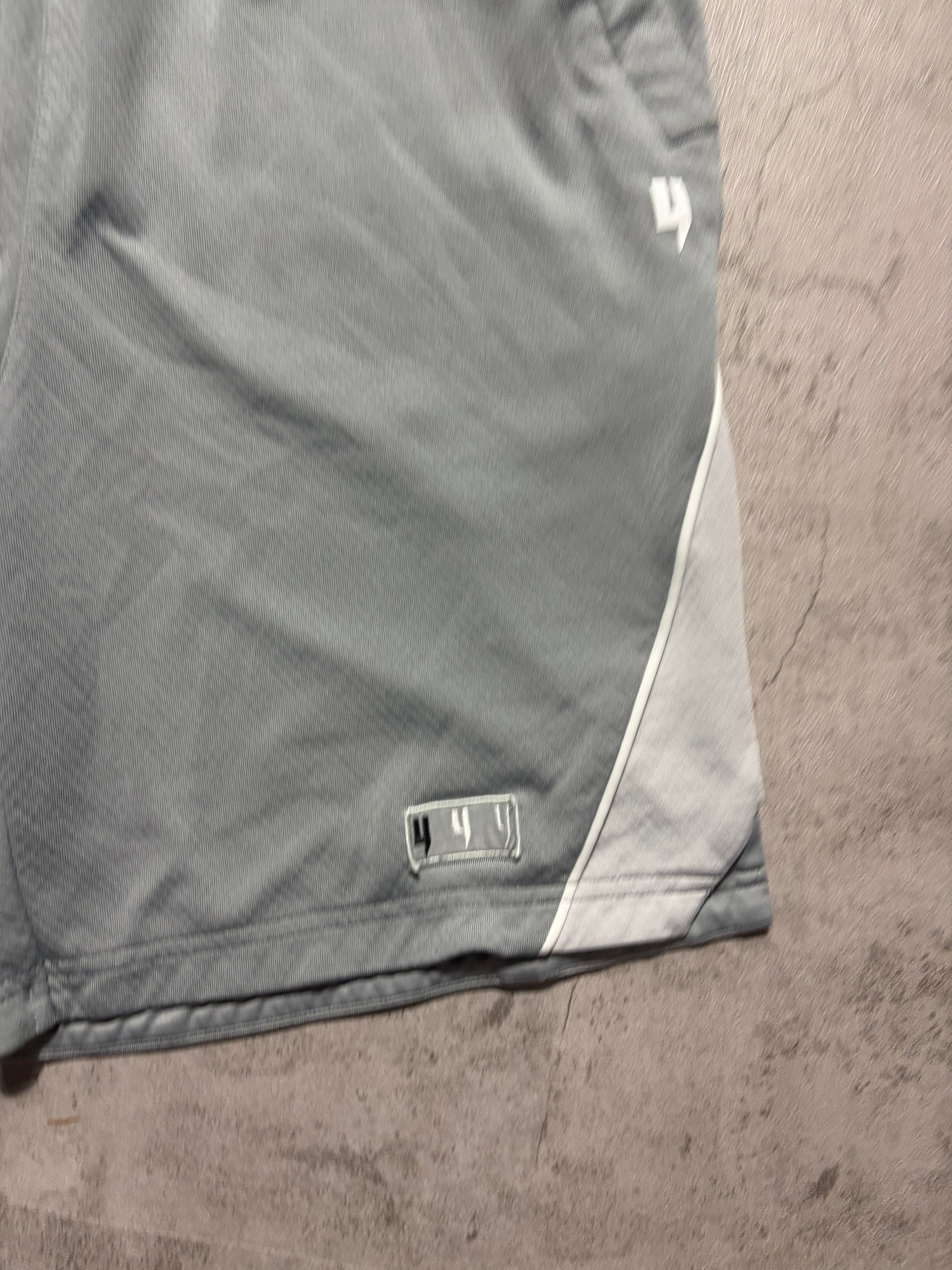 Yelir Basketball Shorts