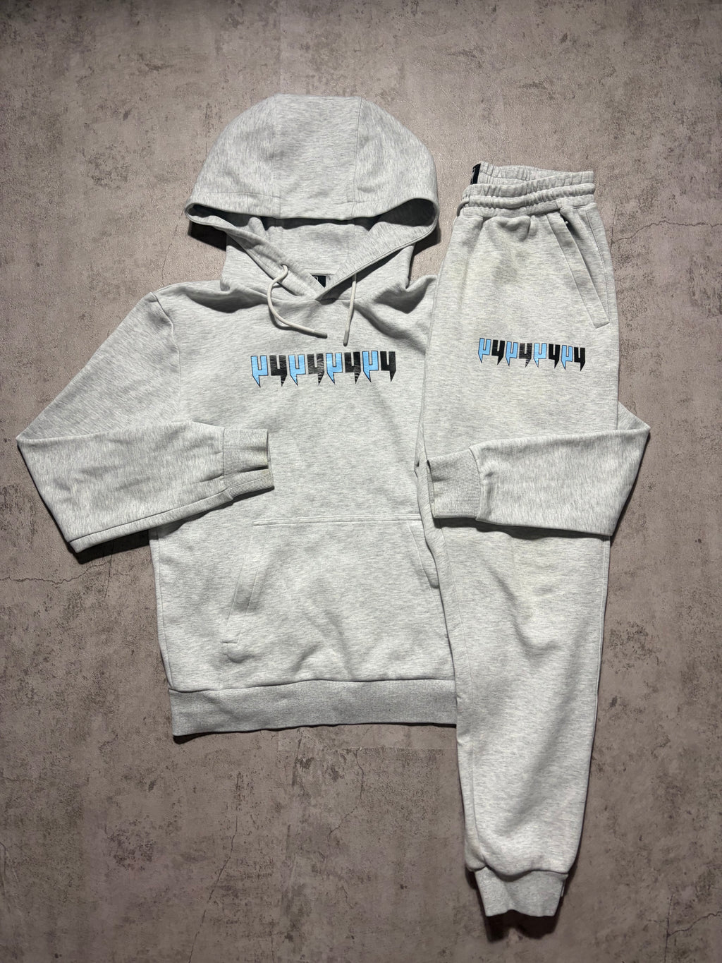 Yelir World Tracksuit Small
