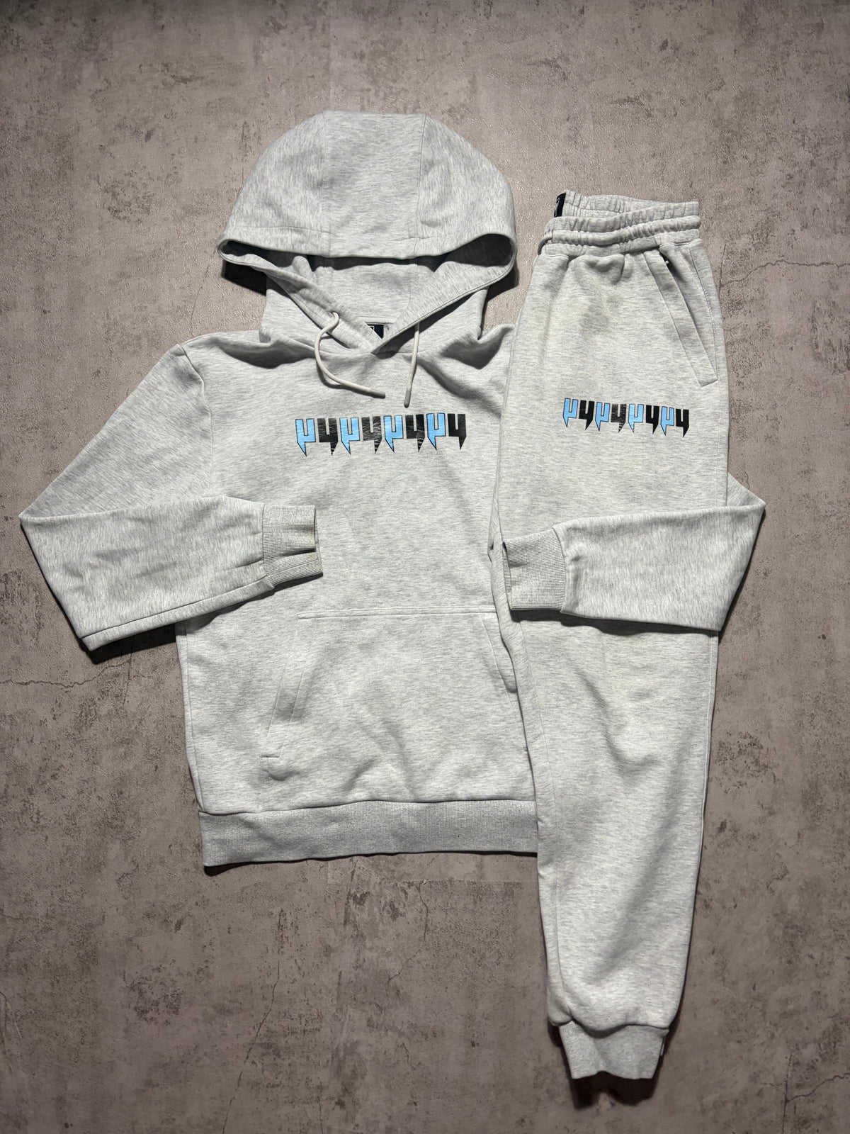 Yelir World Tracksuit Small
