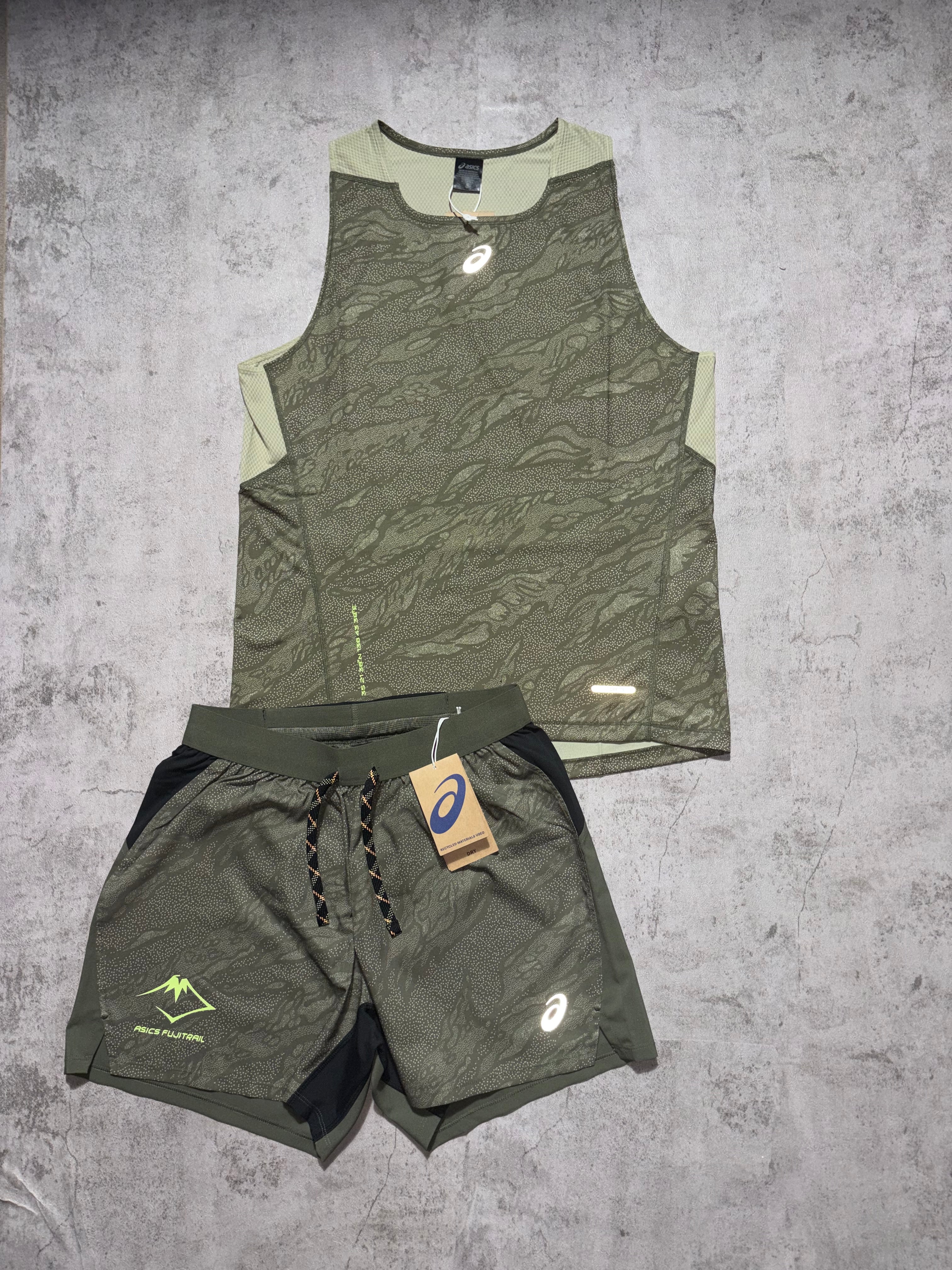 Asics Fuji Trail Vest Set