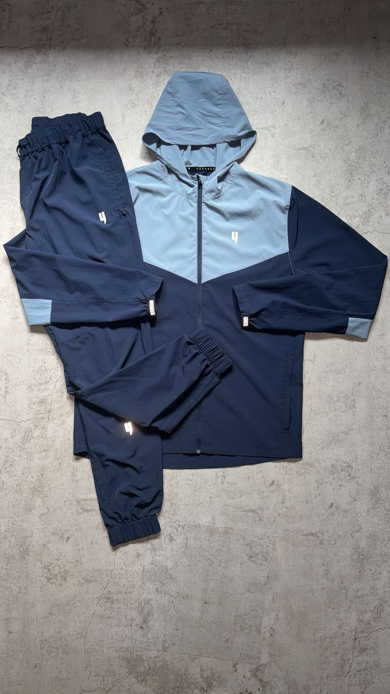 Yelir World Performance Tracksuit