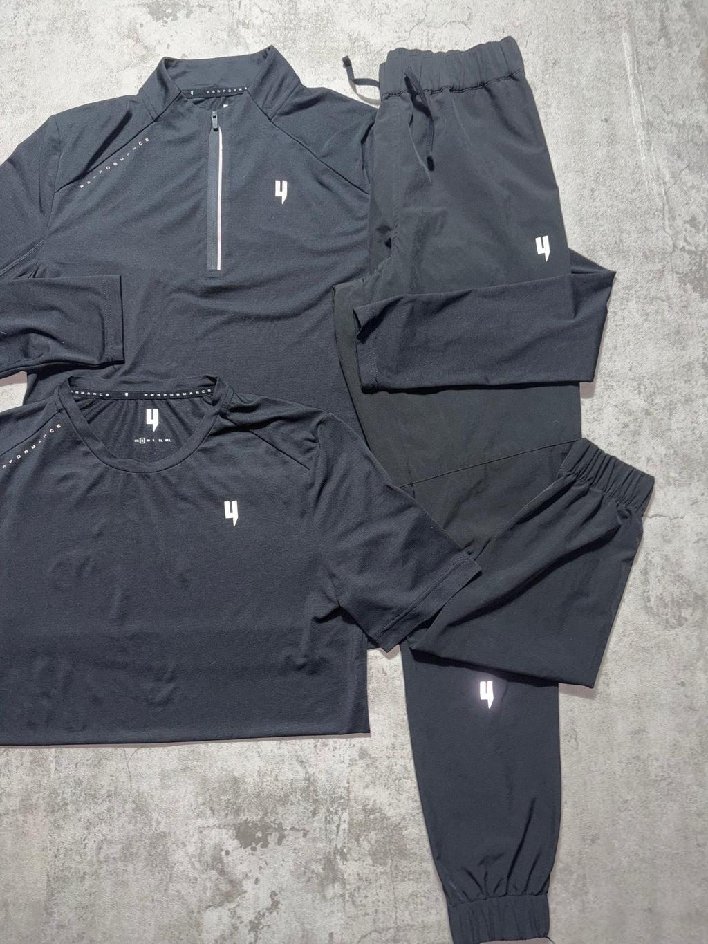 Yelir World Blackout Performance Set Small
