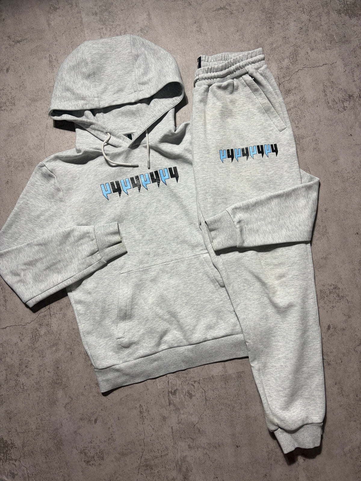 Yelir World Tracksuit Small