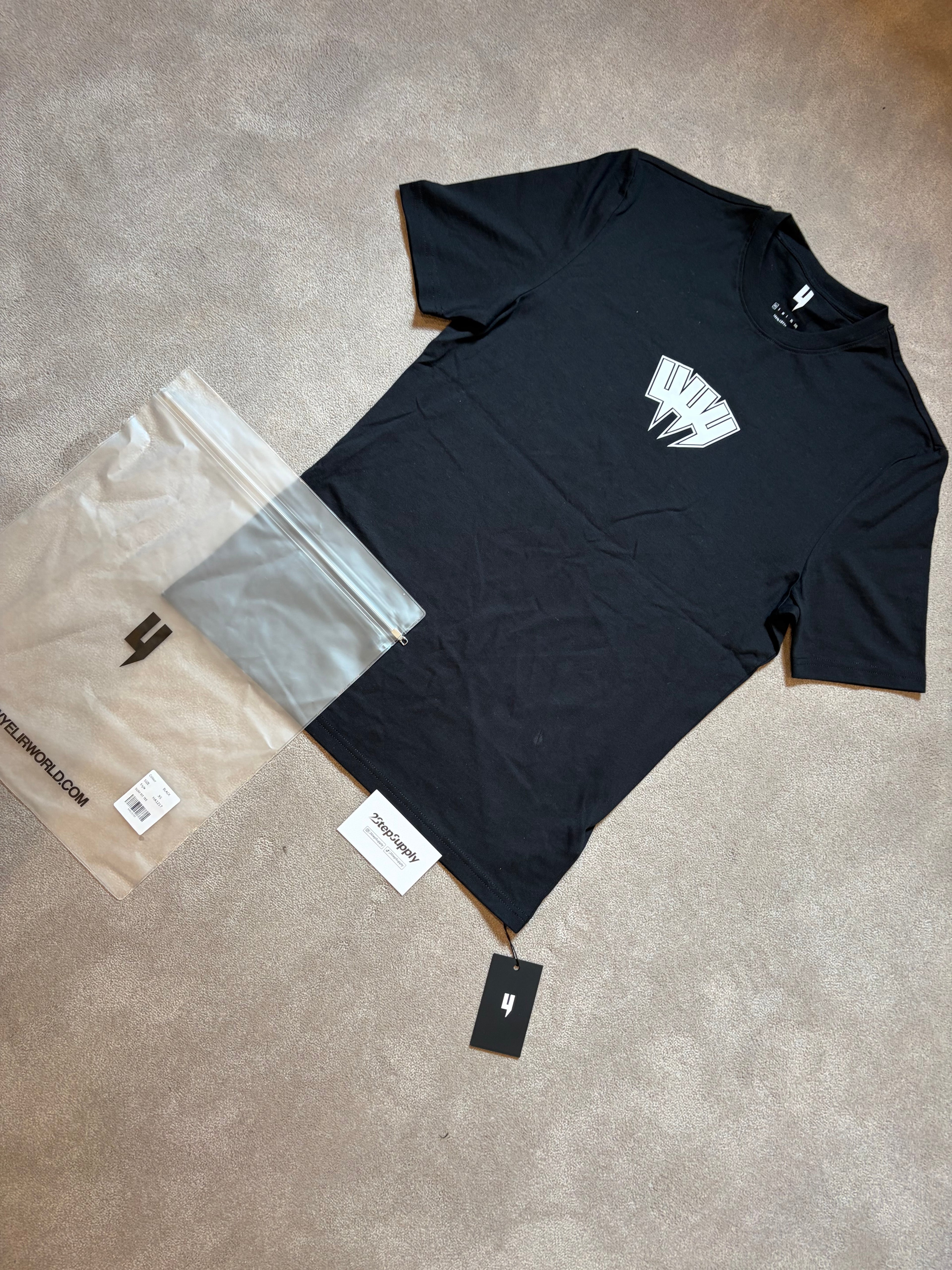 Yelir World Tshirt