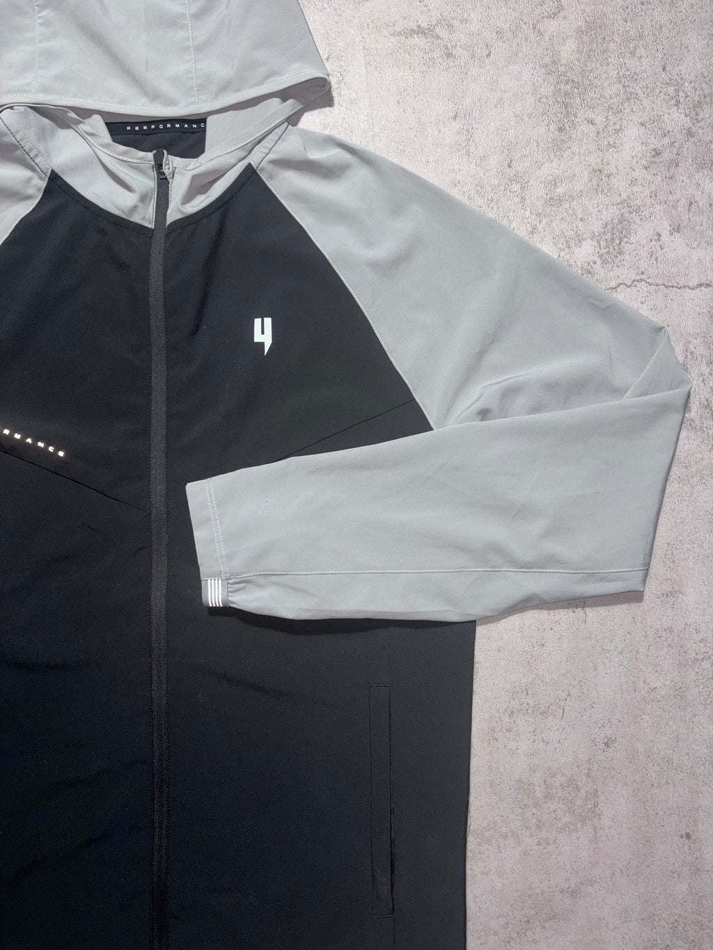 Yelir World Performance Tracksuit Small