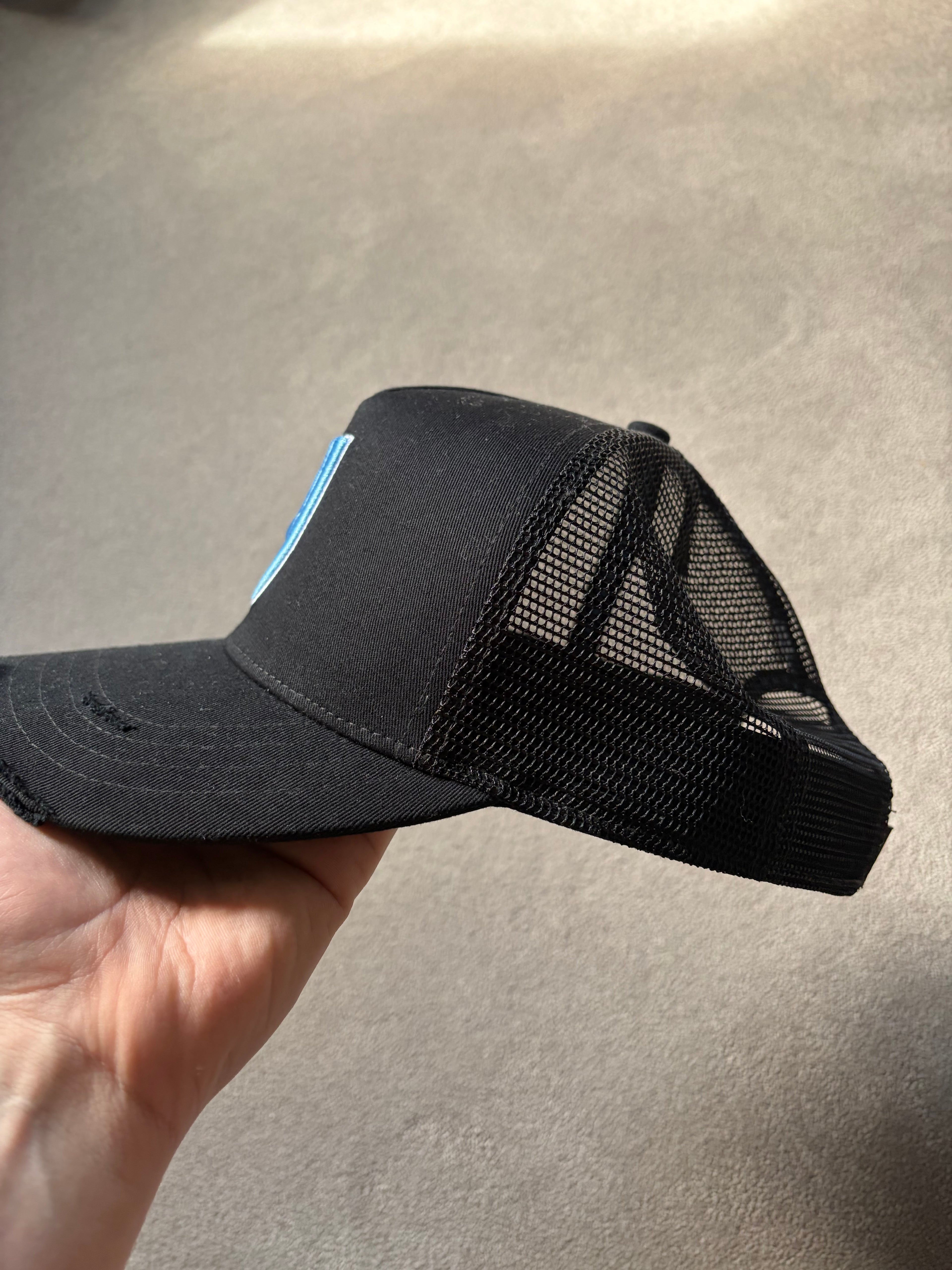 Yelir World Cap