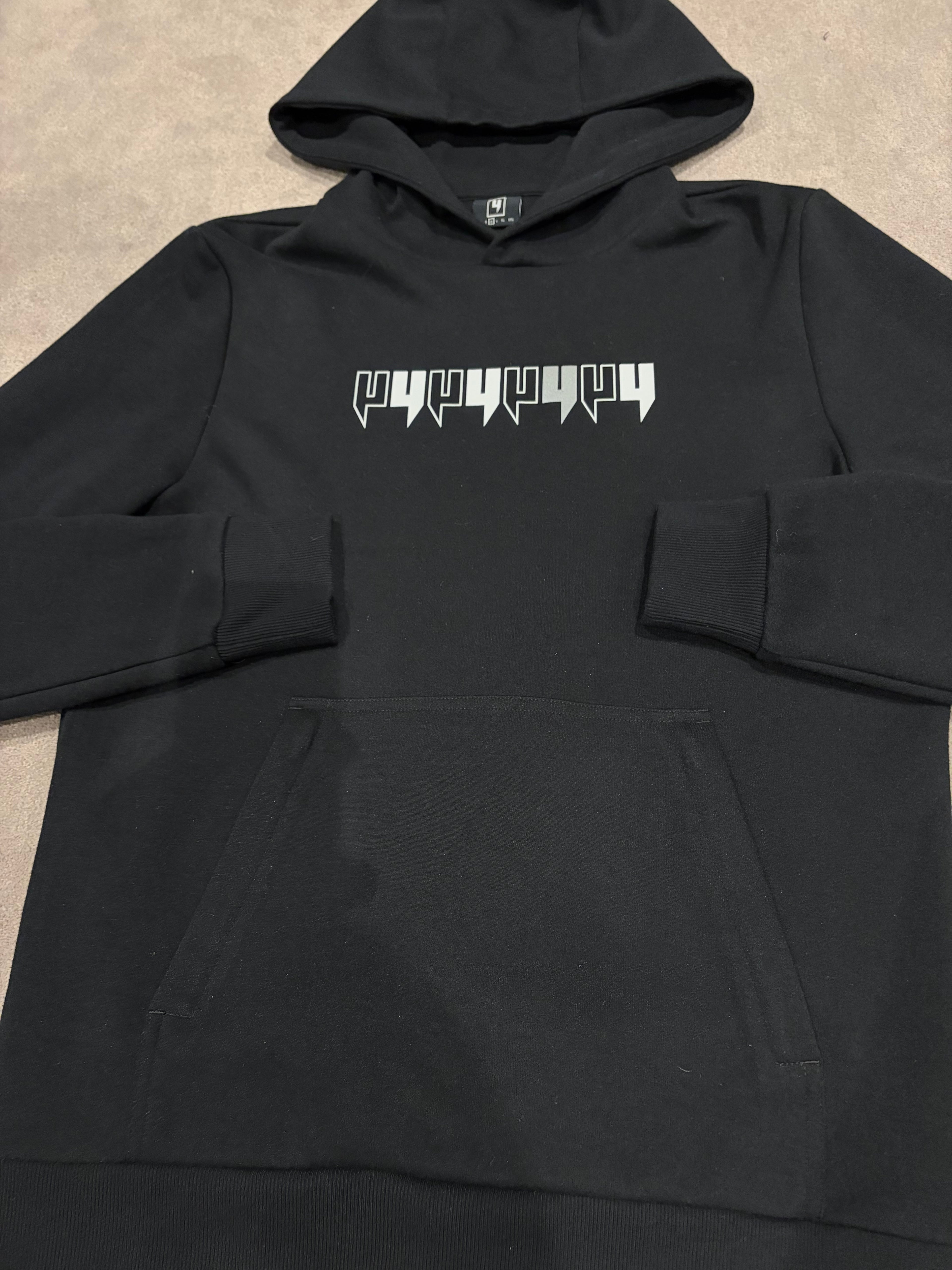 Yelir World Reflective Hoodie “8Y design”