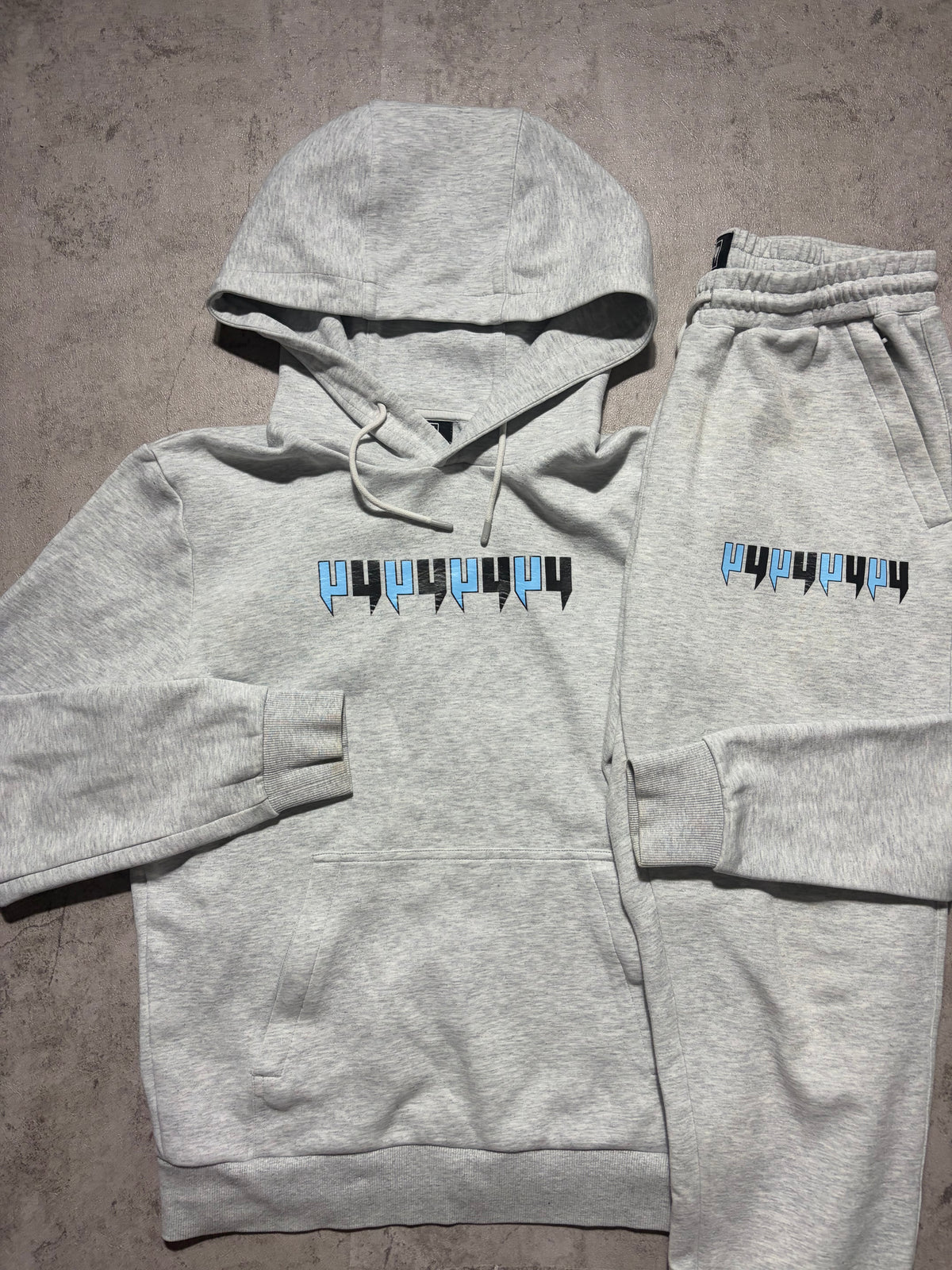Yelir World Tracksuit Small