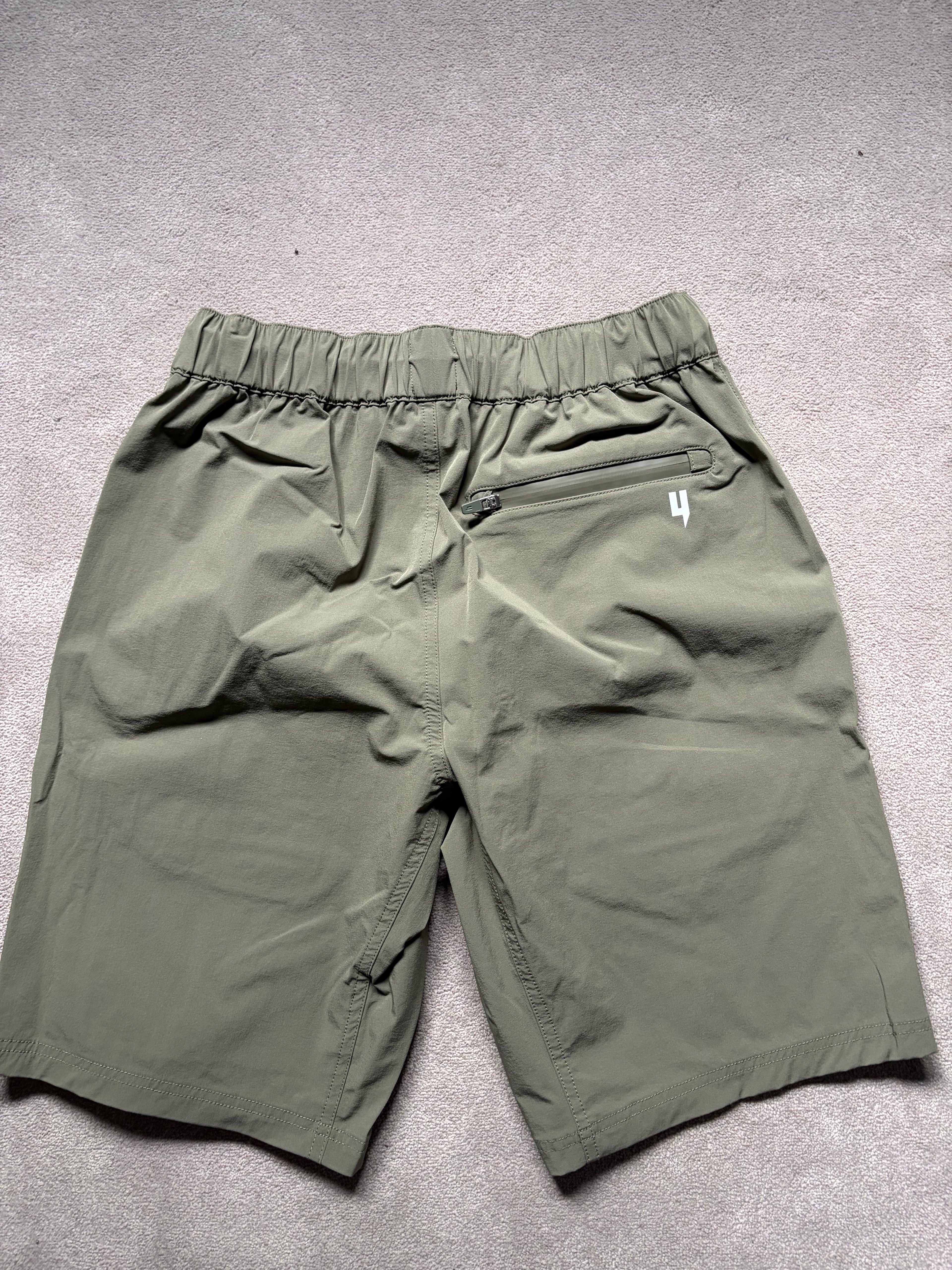 Yelir World Tech Combat Shorts