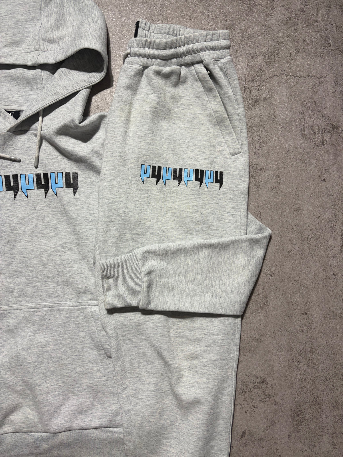 Yelir World Tracksuit Small