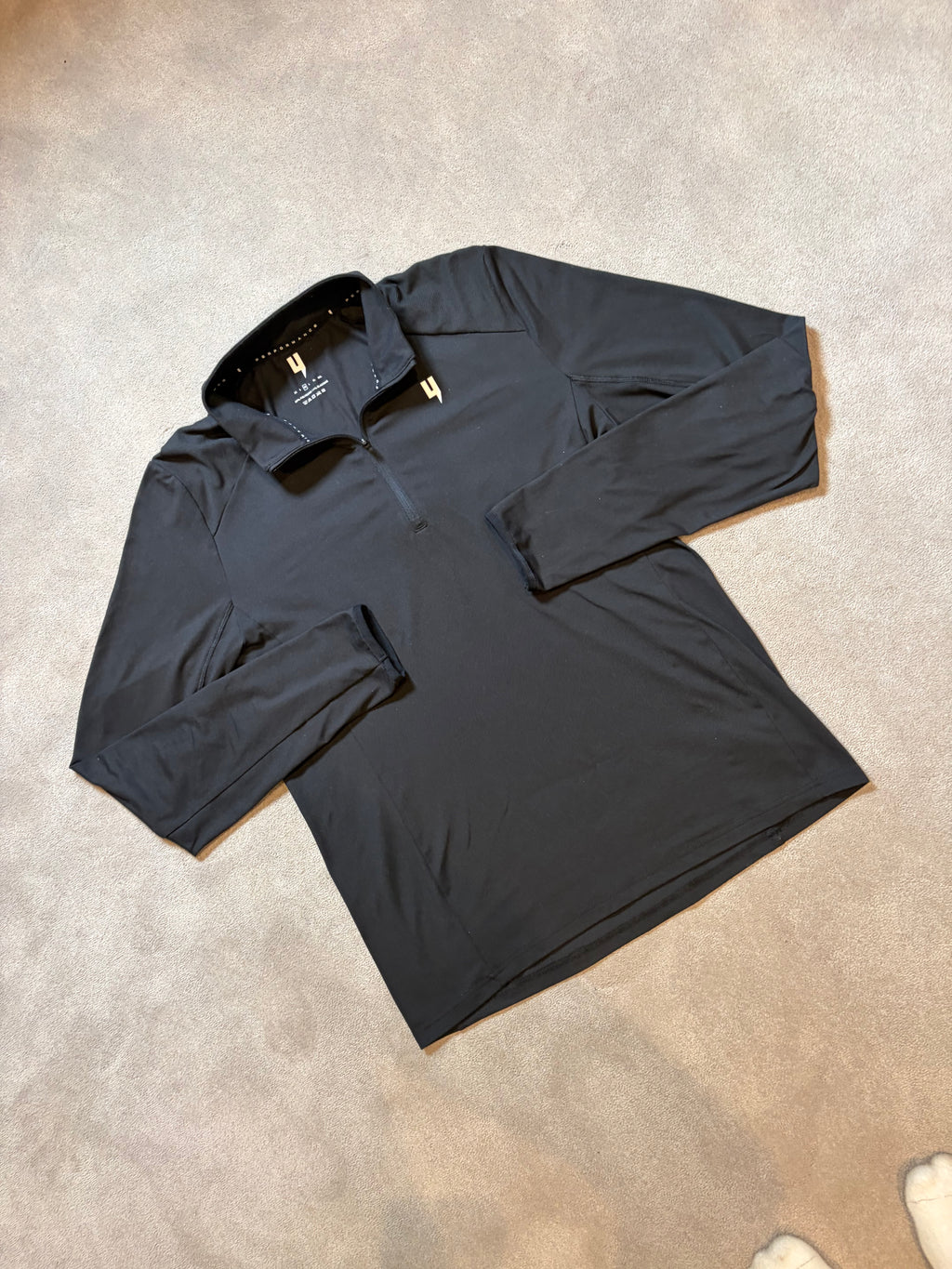 Yelir World Performance 1/4 Zip