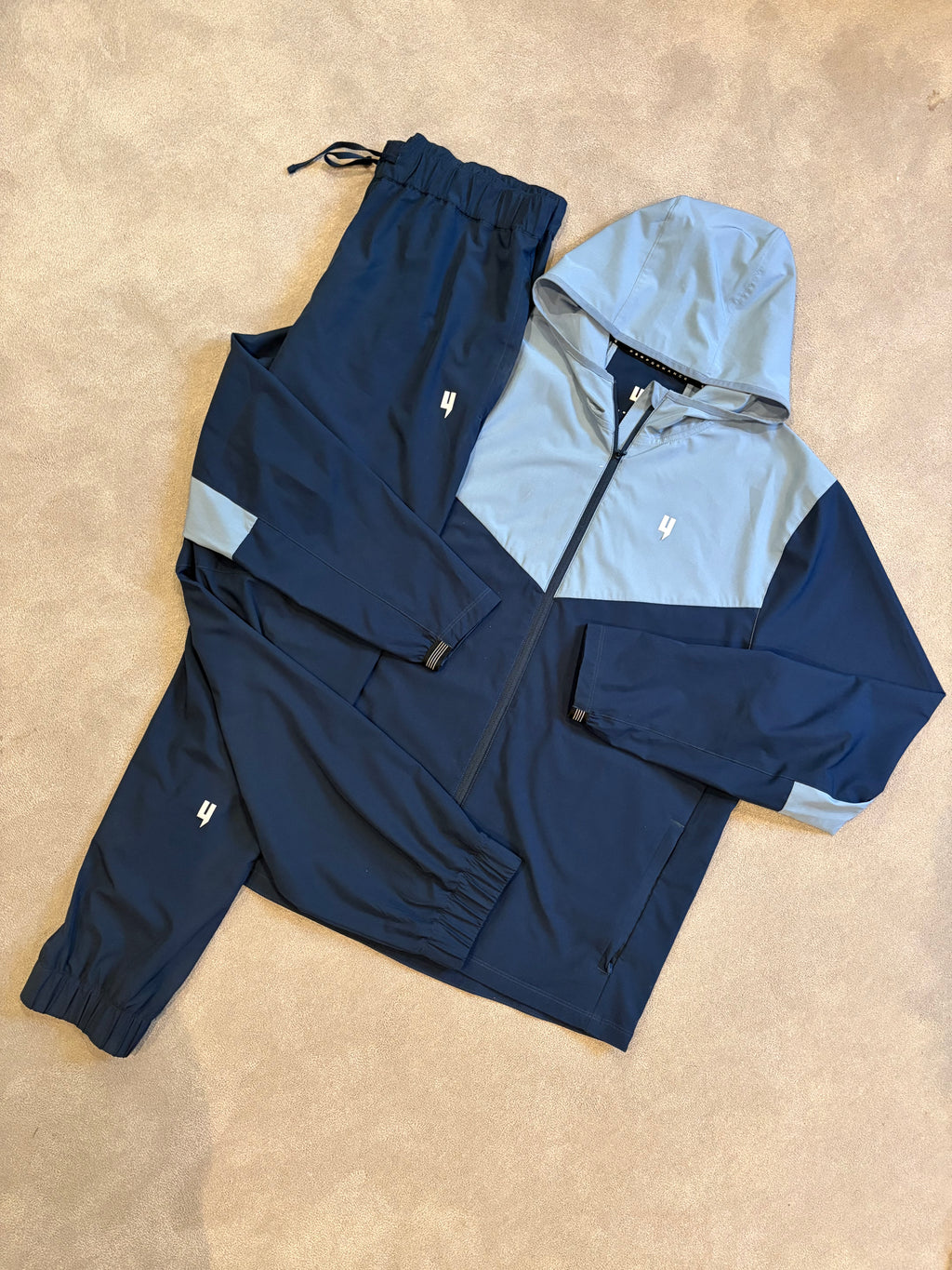 Yelir World Performance Tracksuit