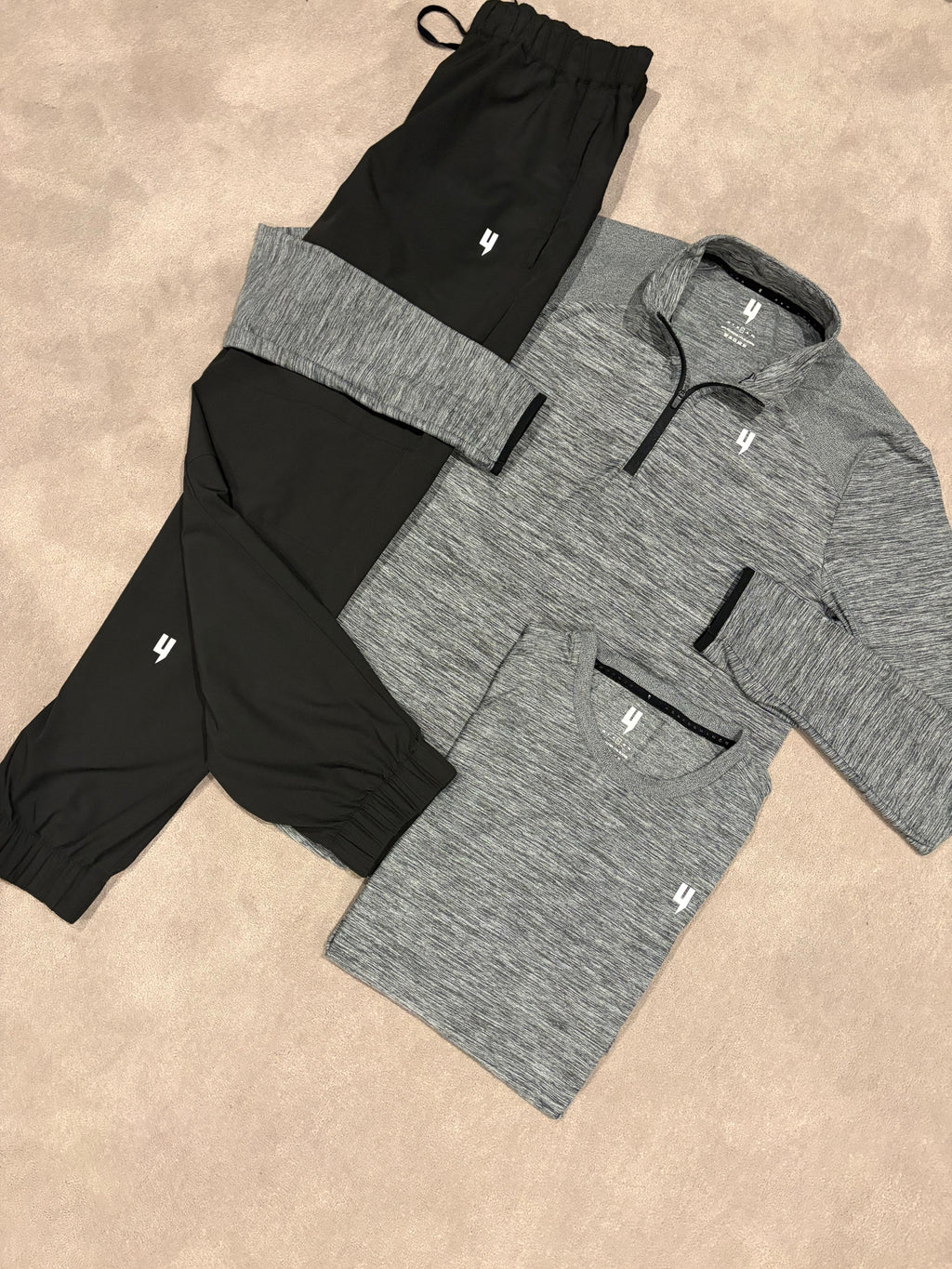 Yelir World 3 Piece Performance Set