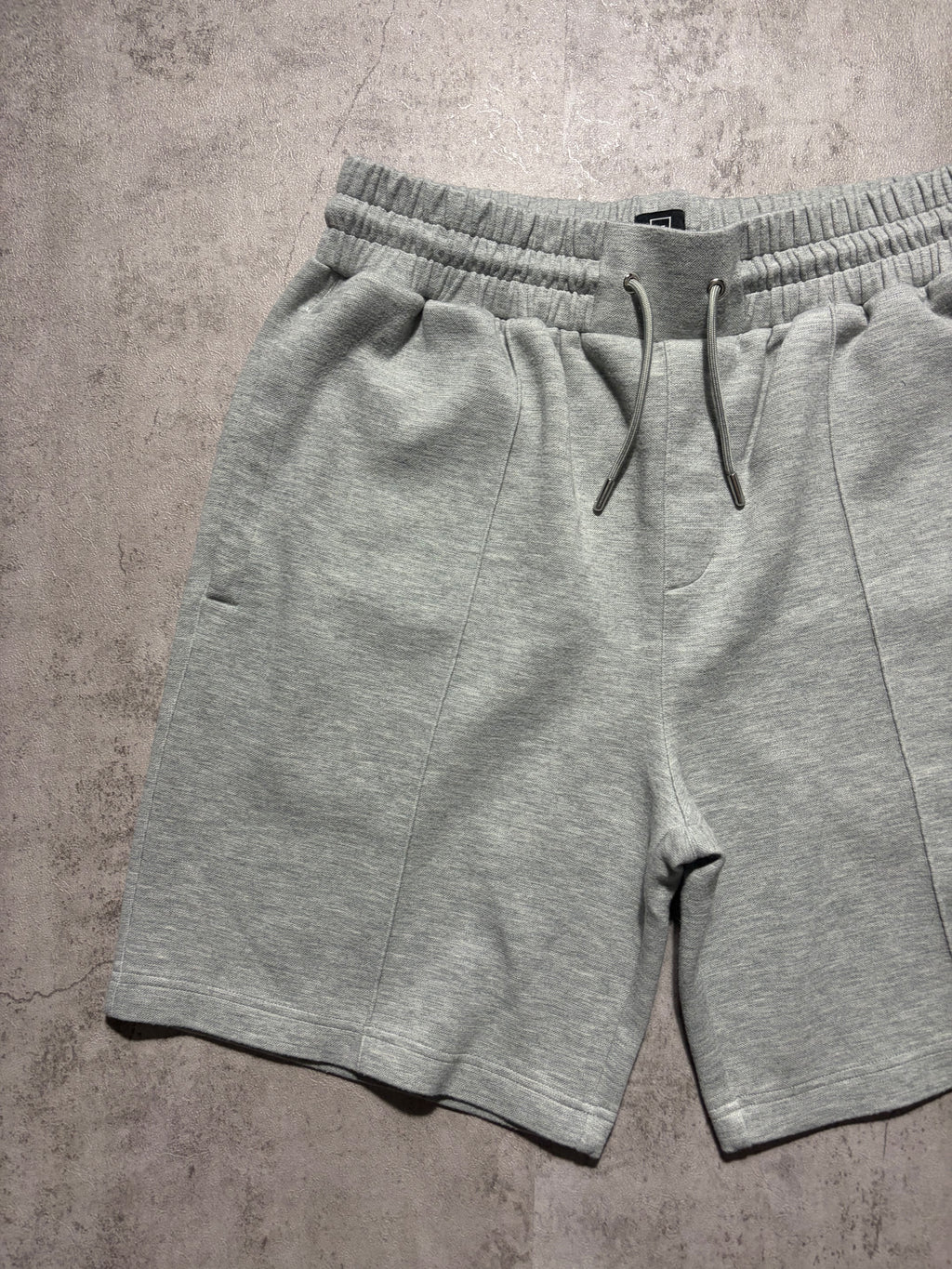 Yelir World Lux Shorts Large