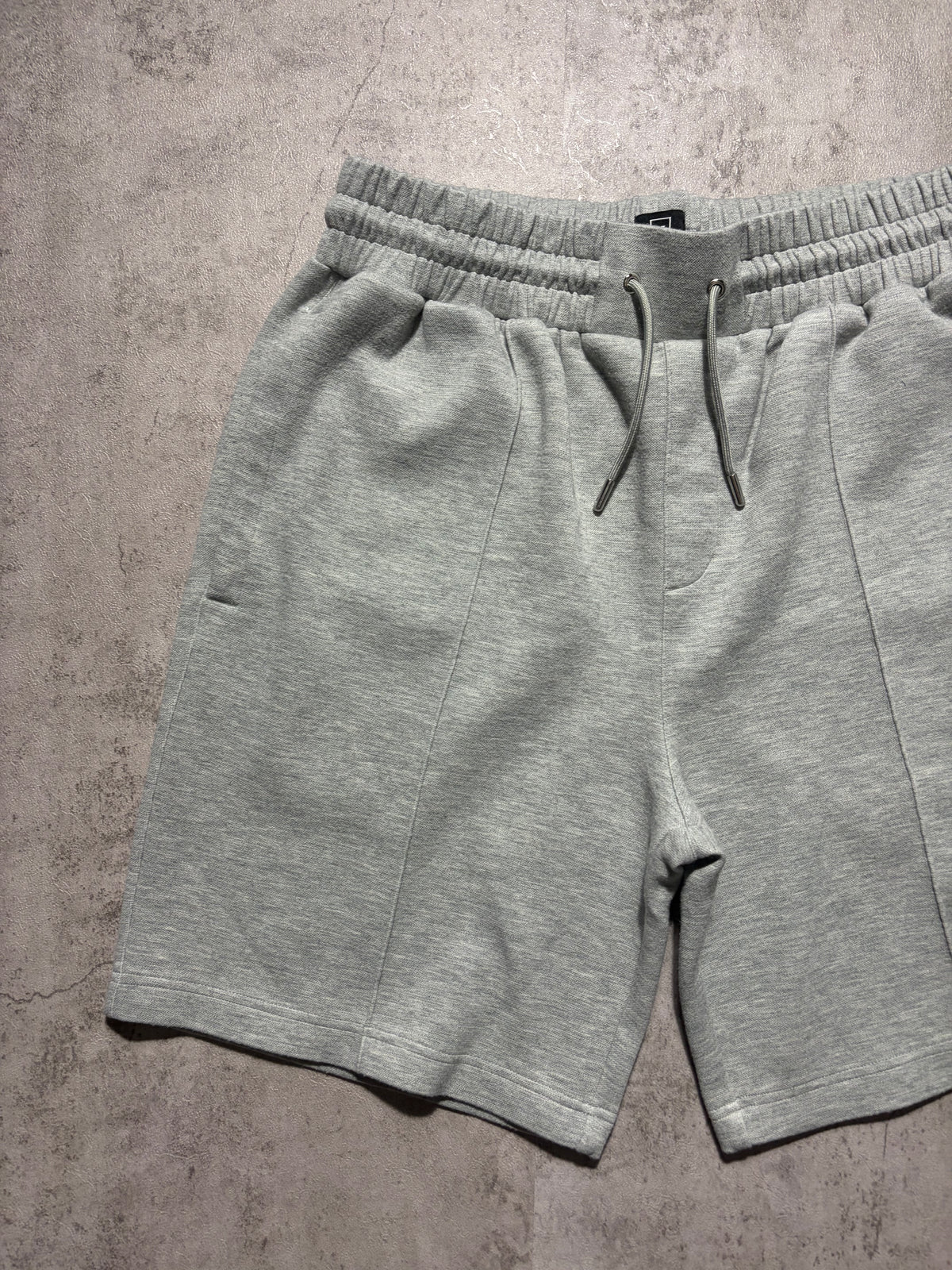 Yelir World Lux Shorts Large