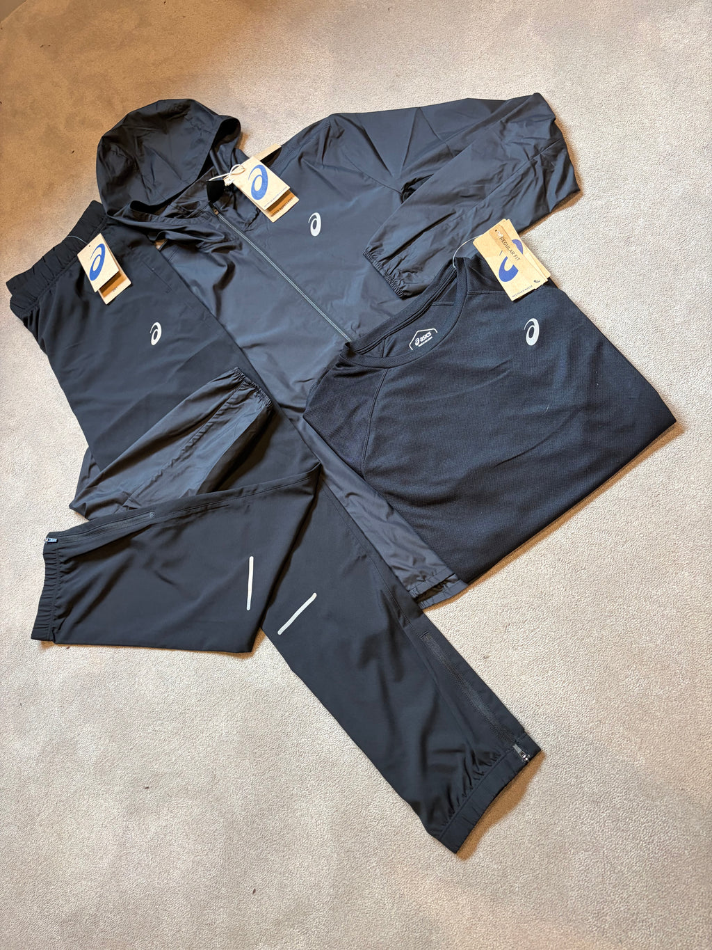 Asics Core Running Set