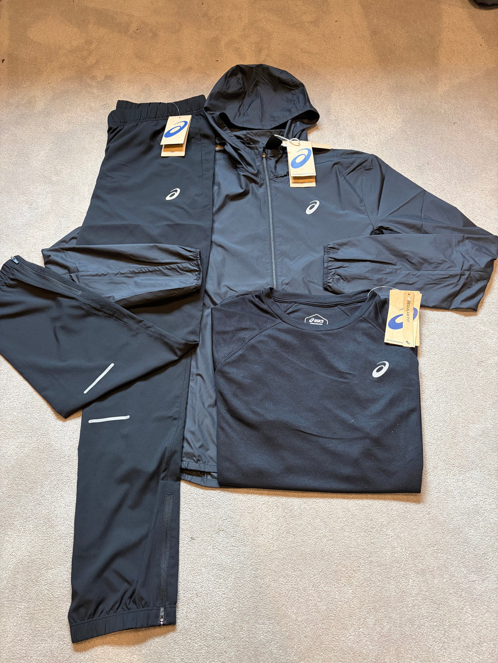 Asics Core Running Set