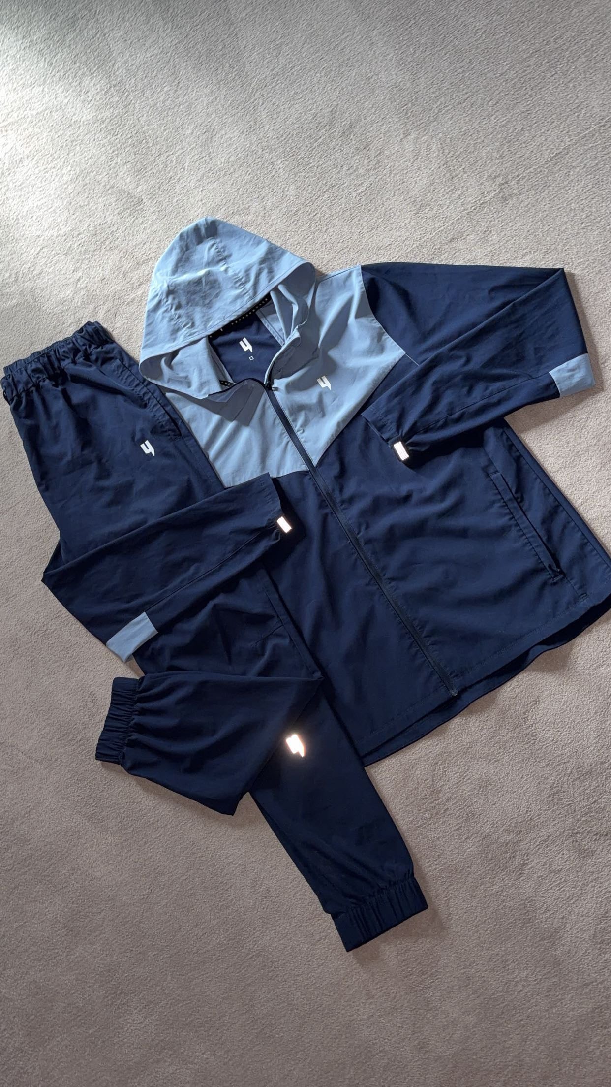 Yelir World Performance Tracksuit