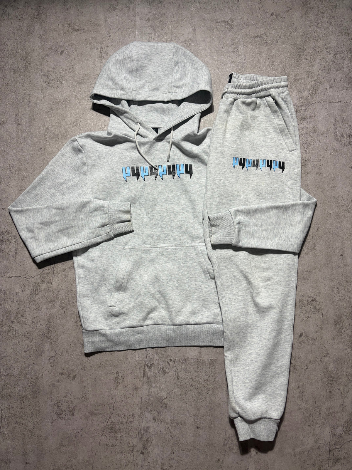 Yelir World Tracksuit Small