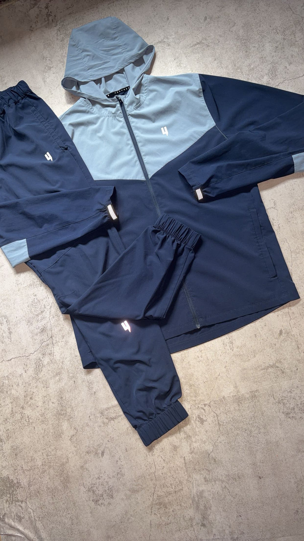 Yelir World Performance Tracksuit
