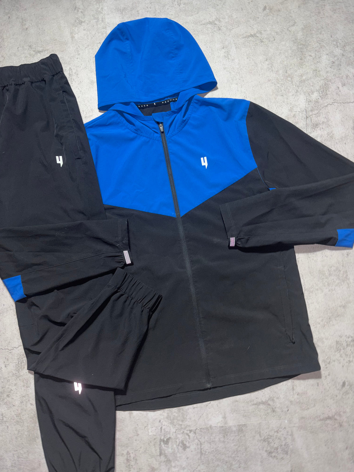 Yelir World Performance Tracksuit