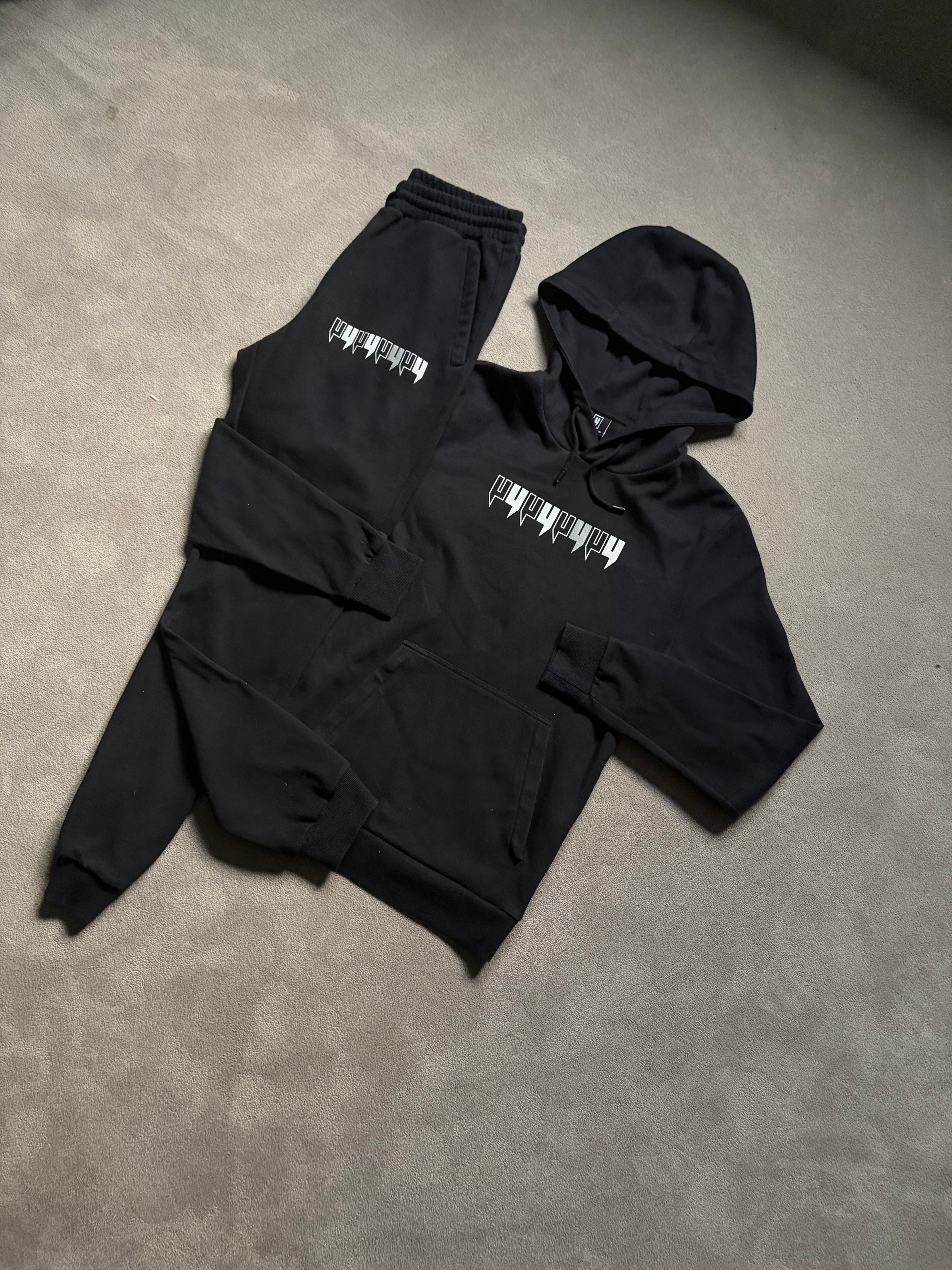 Yelir World Reflective Tracksuit “8Y design”