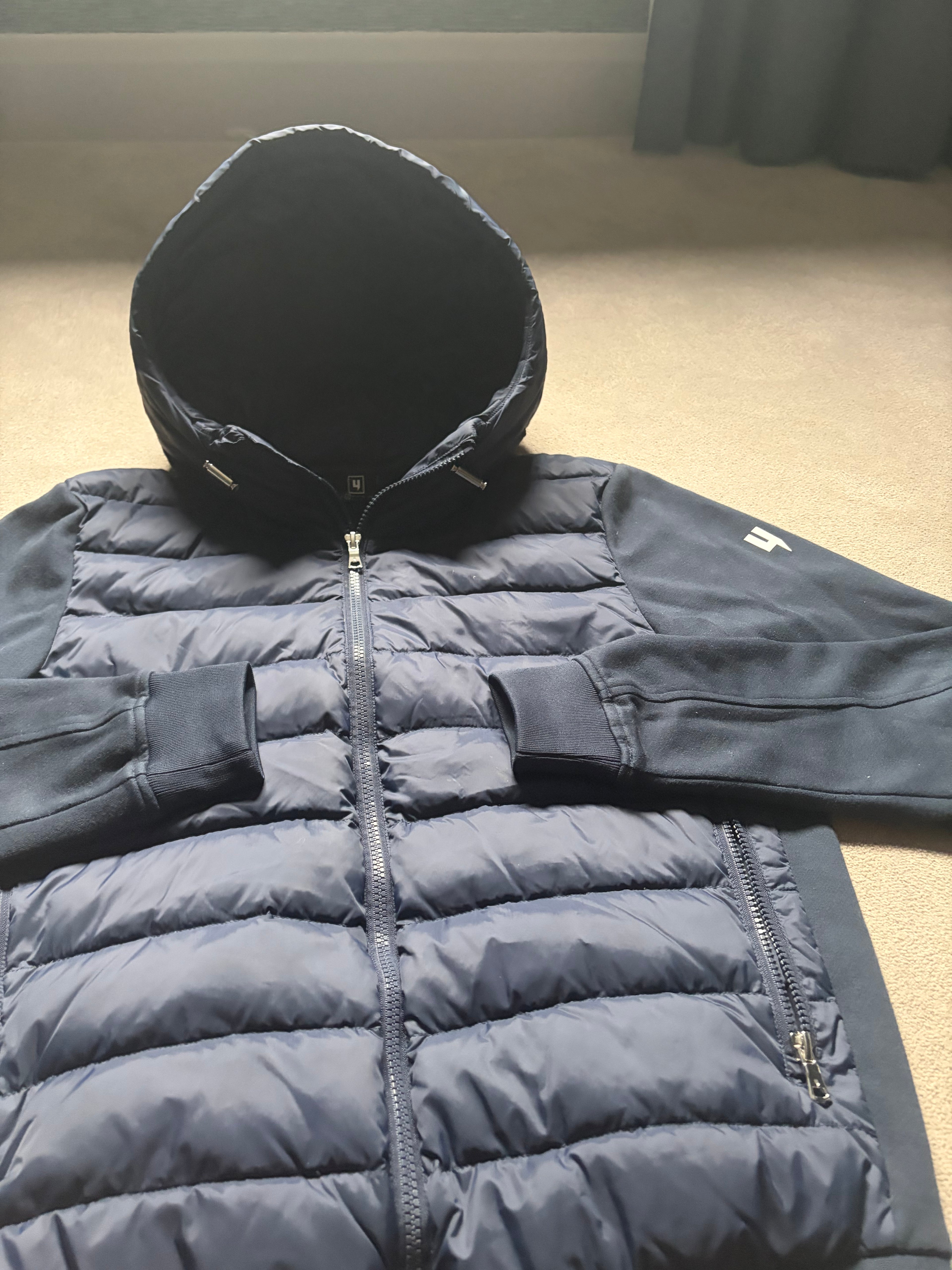 Yelir World Panel Jacket Navy