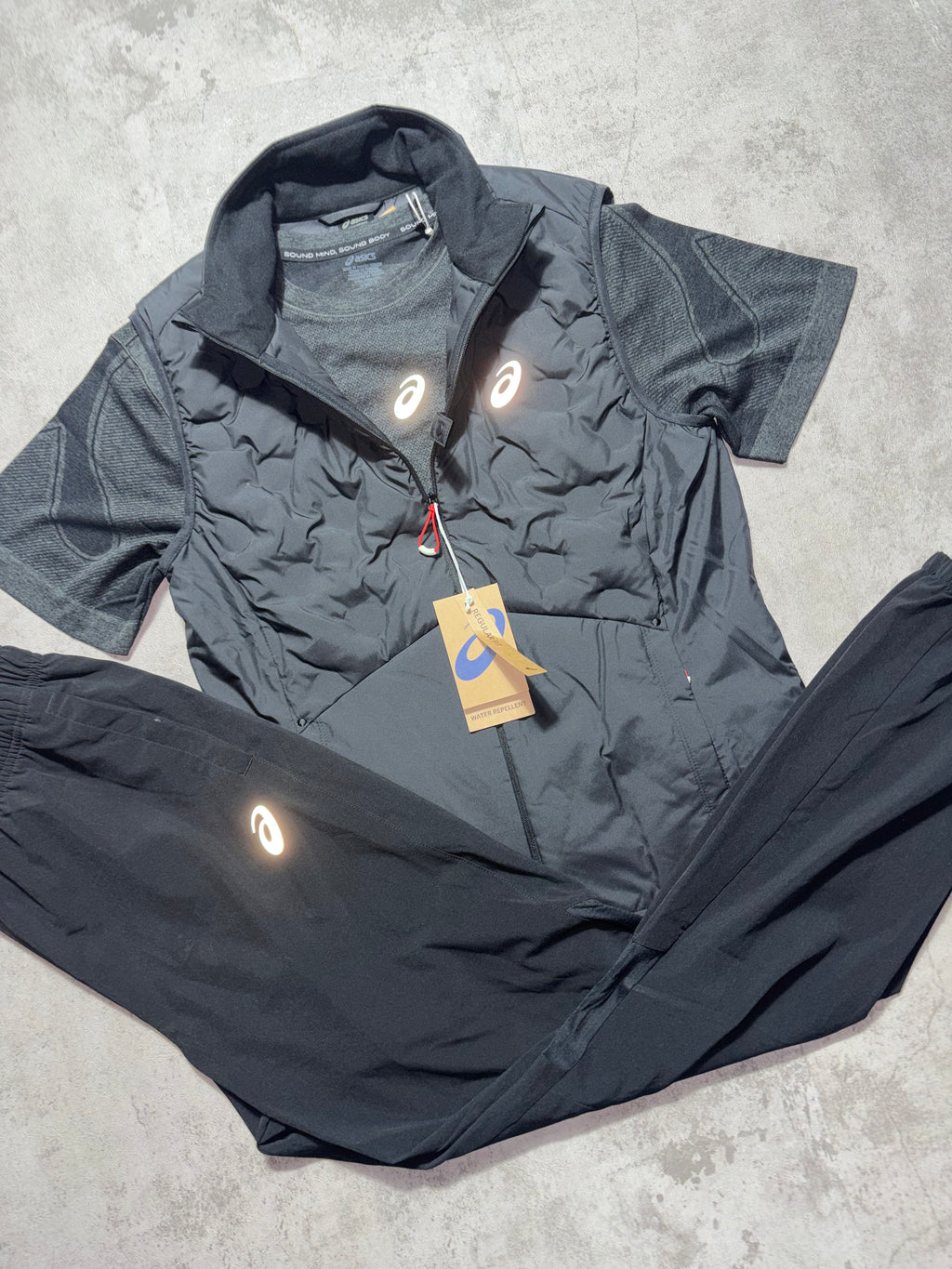 Asics Seamless 3 Piece Gilet Set