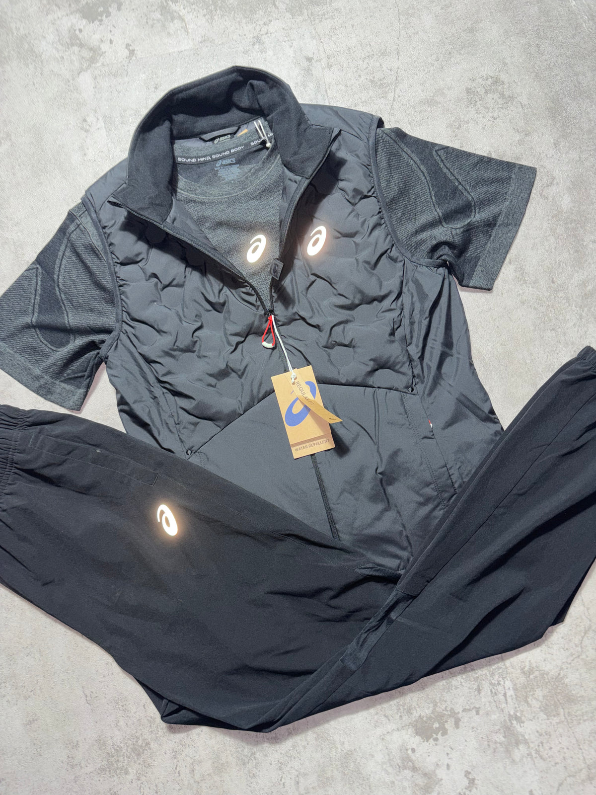 Asics Seamless 3 Piece Gilet Set