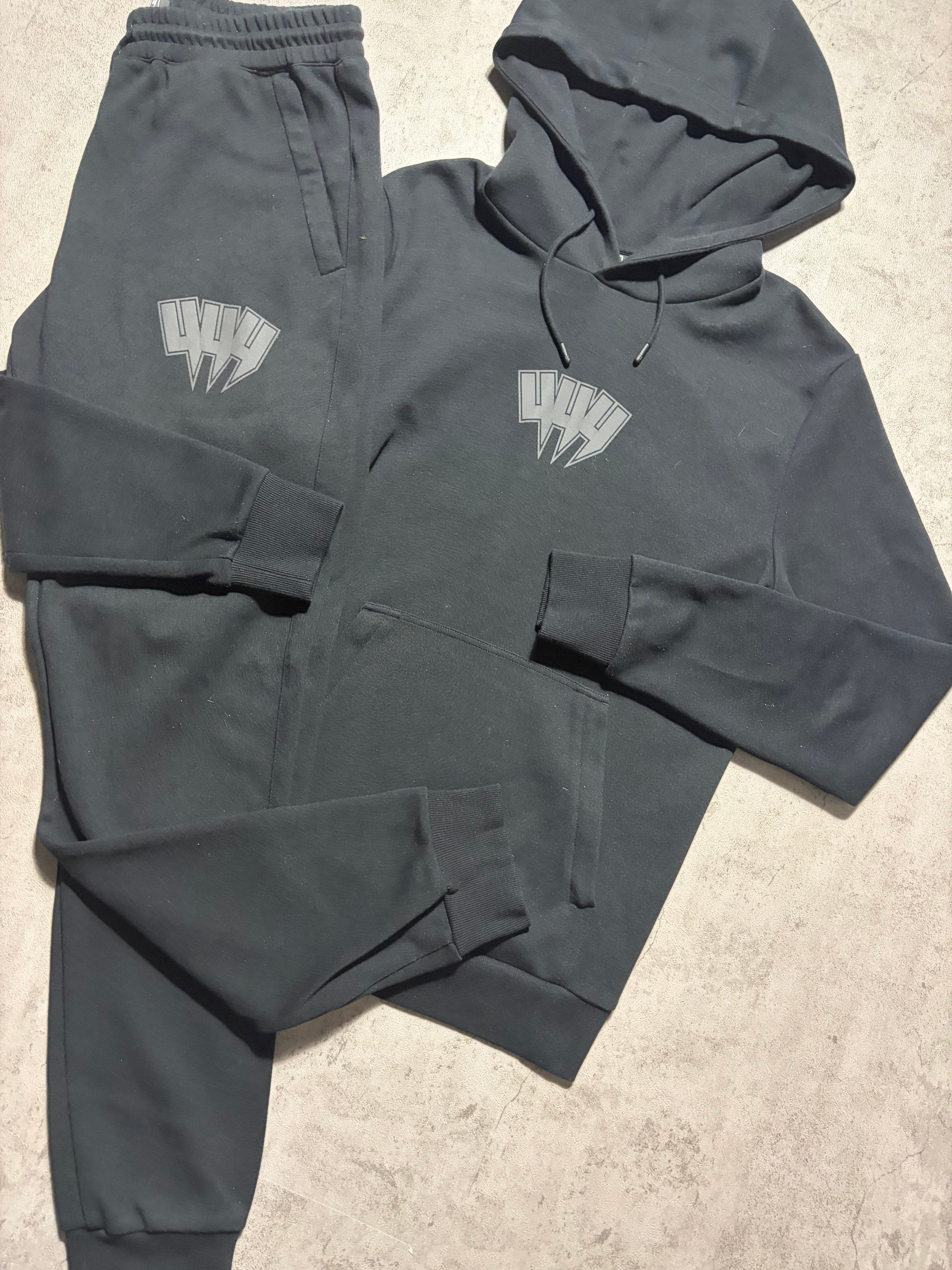Yelir World Reflective 3Y tracksuit