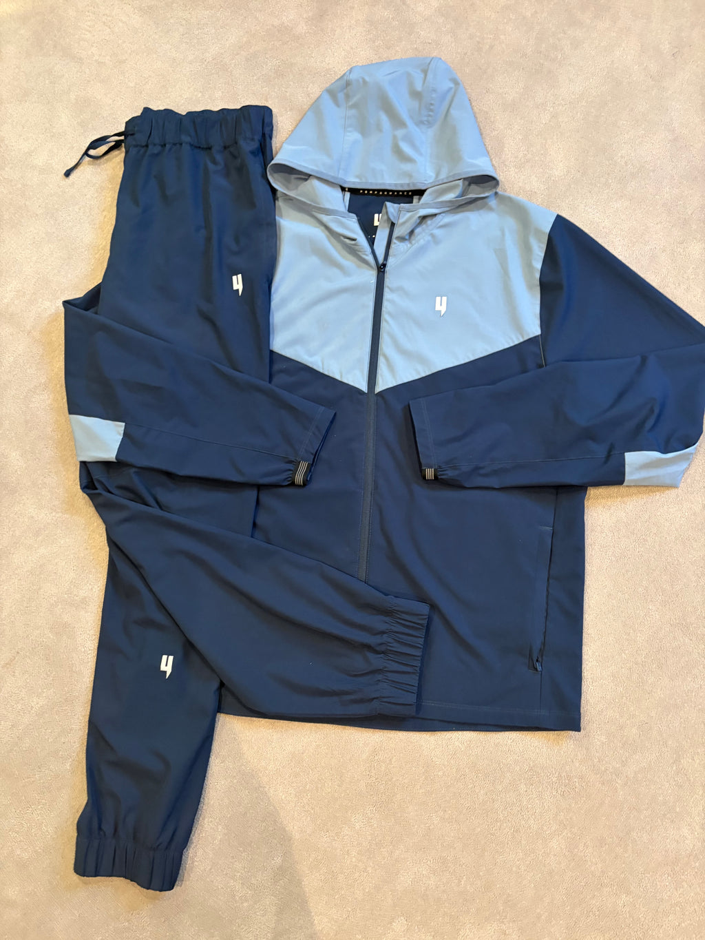 Yelir World Performance Tracksuit