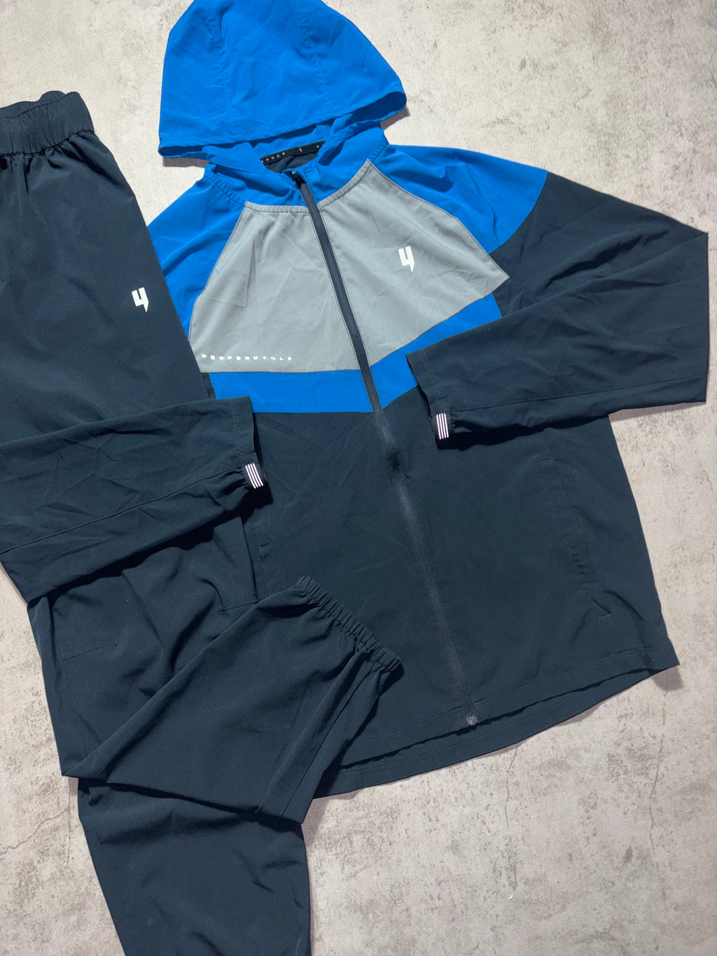Yelir World Performance Tracksuit