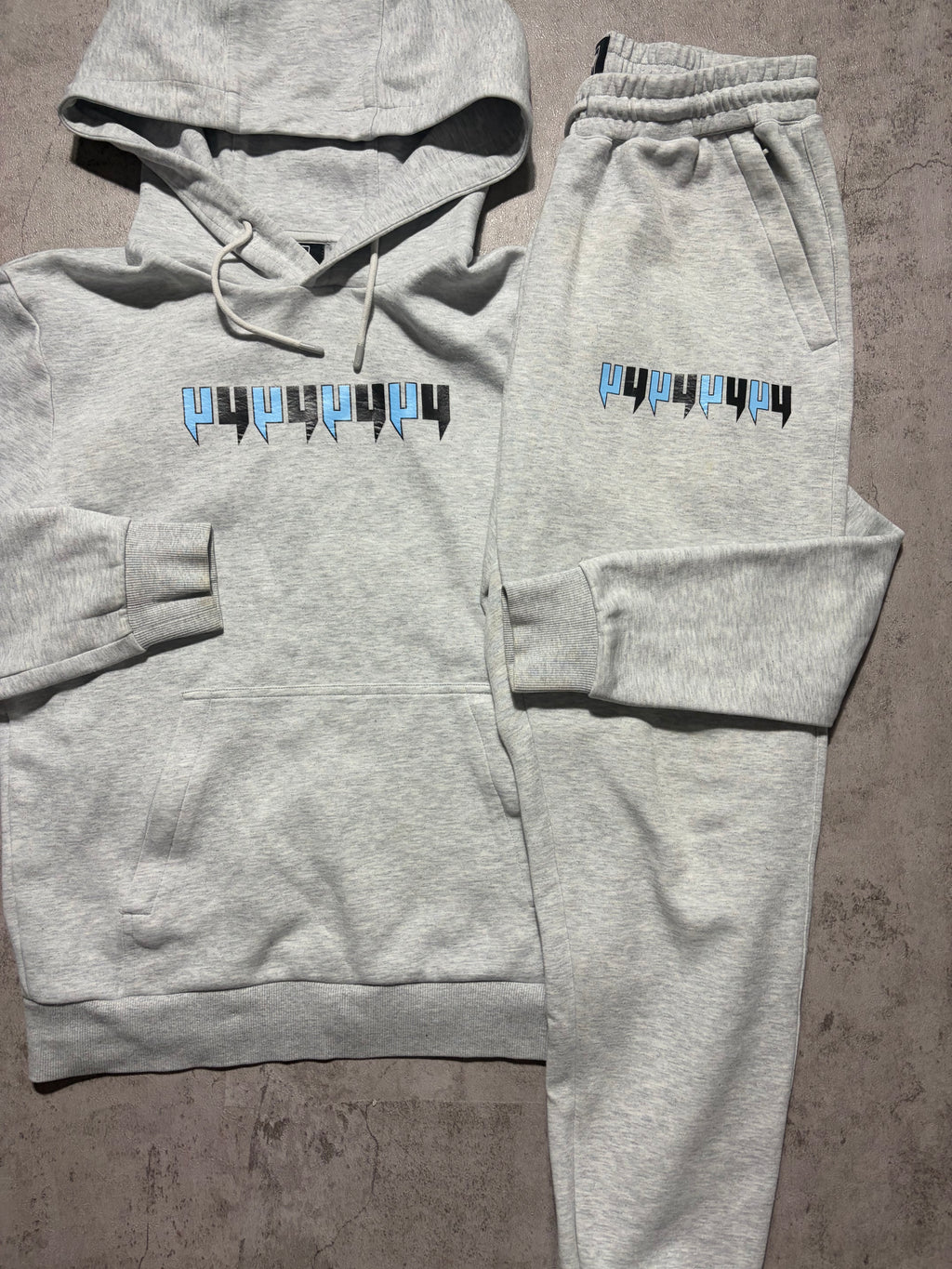 Yelir World Tracksuit Small