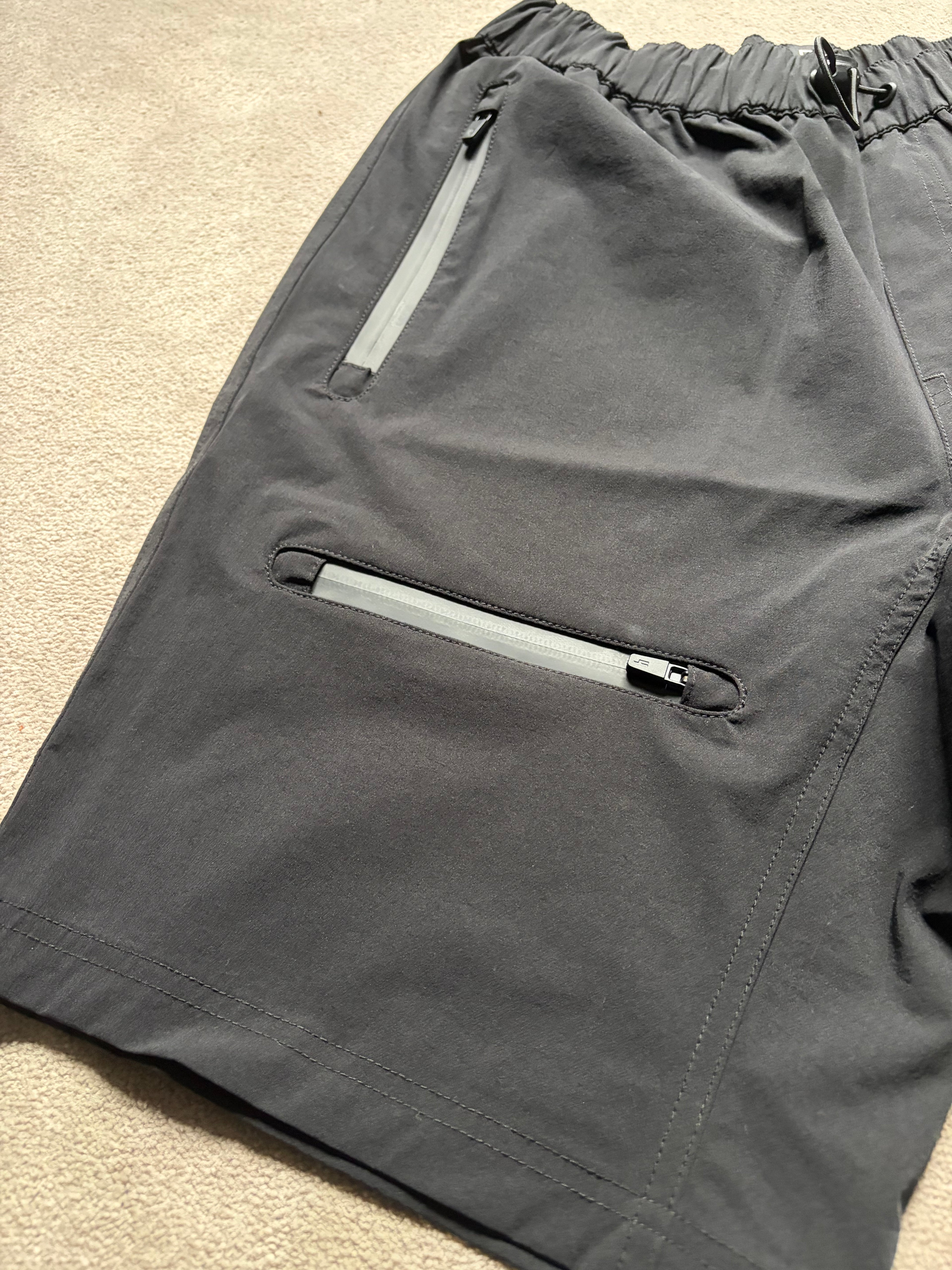 Yelir World Tech Combat Shorts