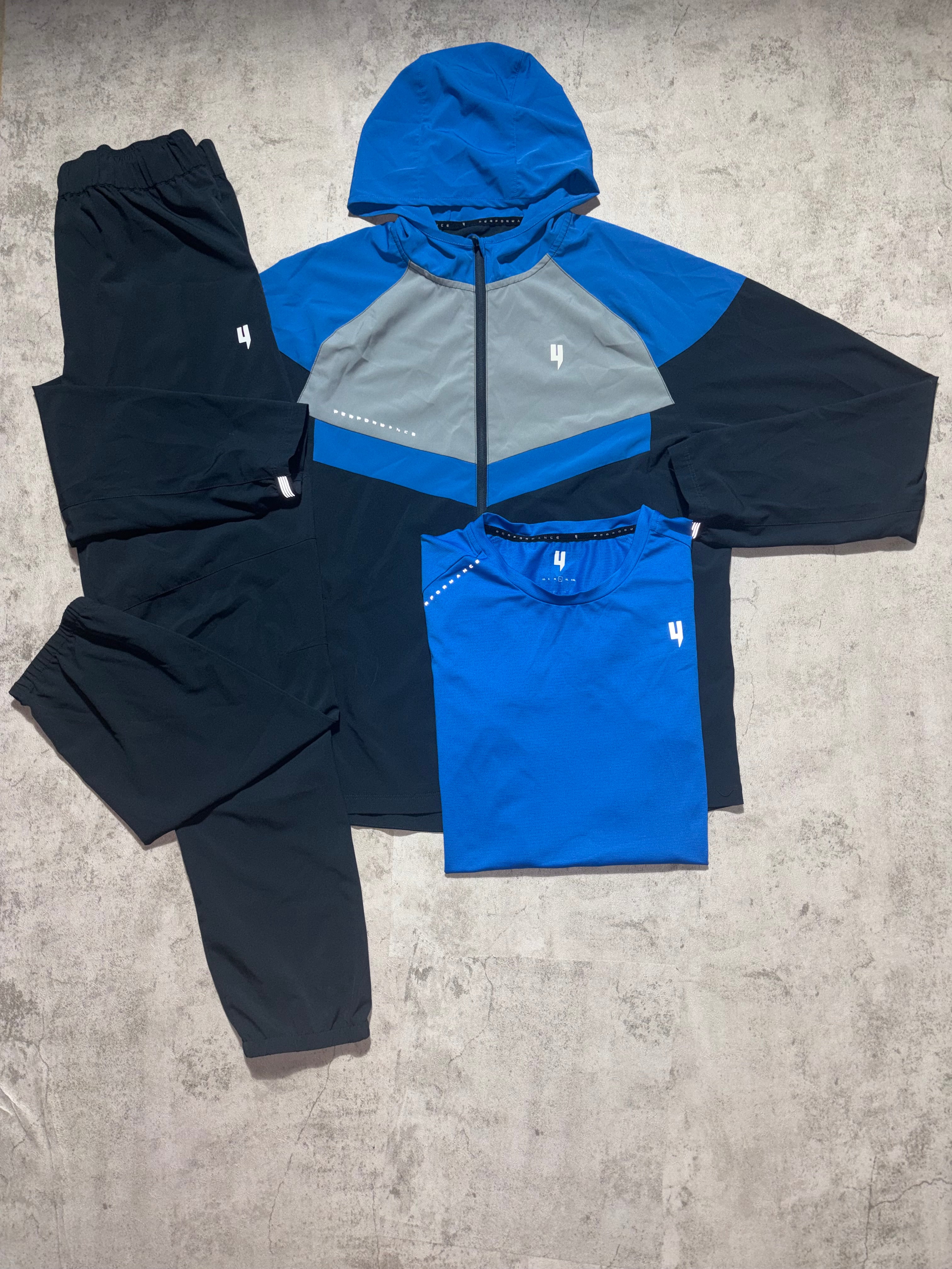 Yelir World 3 Piece Performance Set