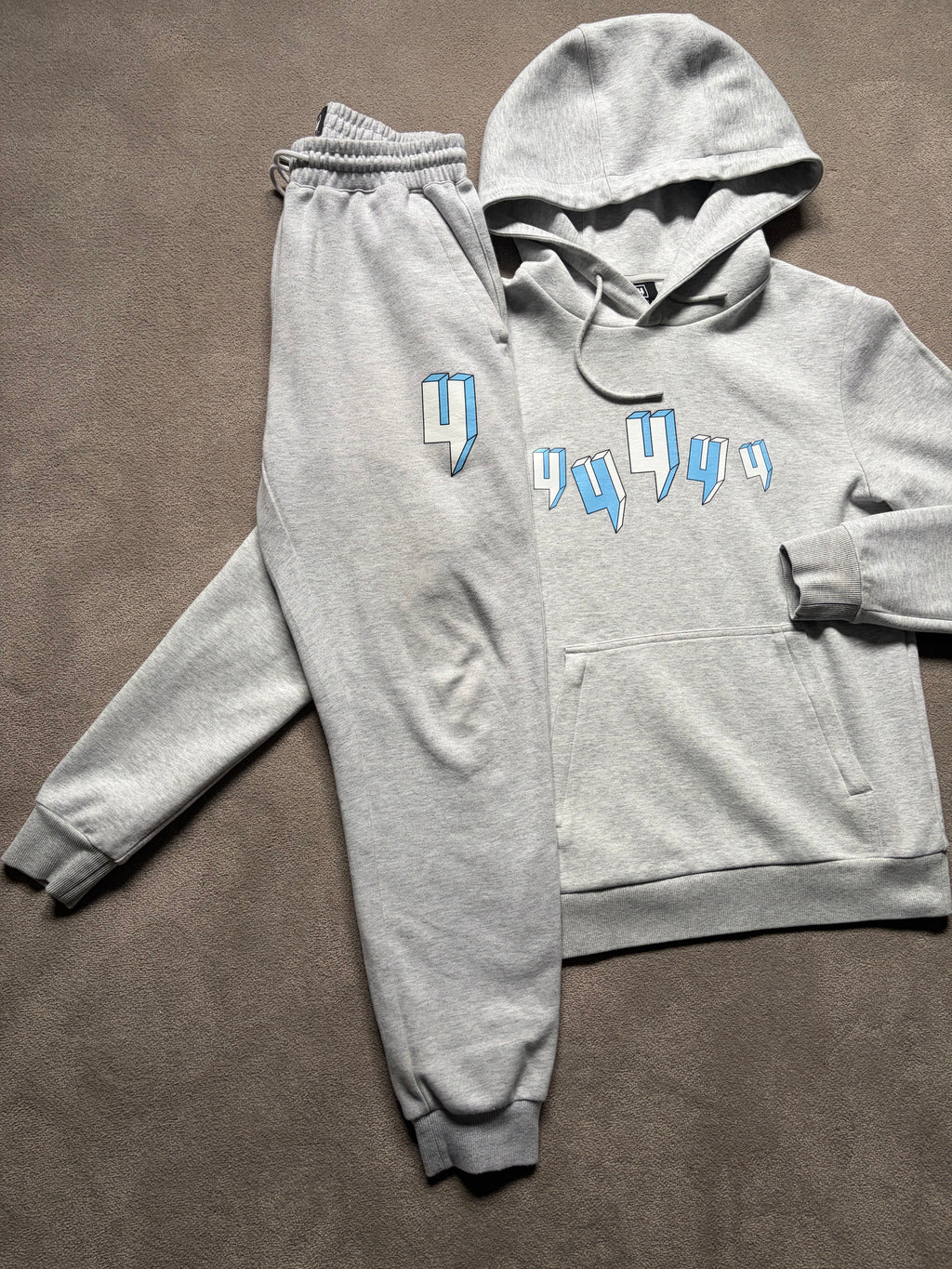 Yelir World Tracksuit “5Y design”